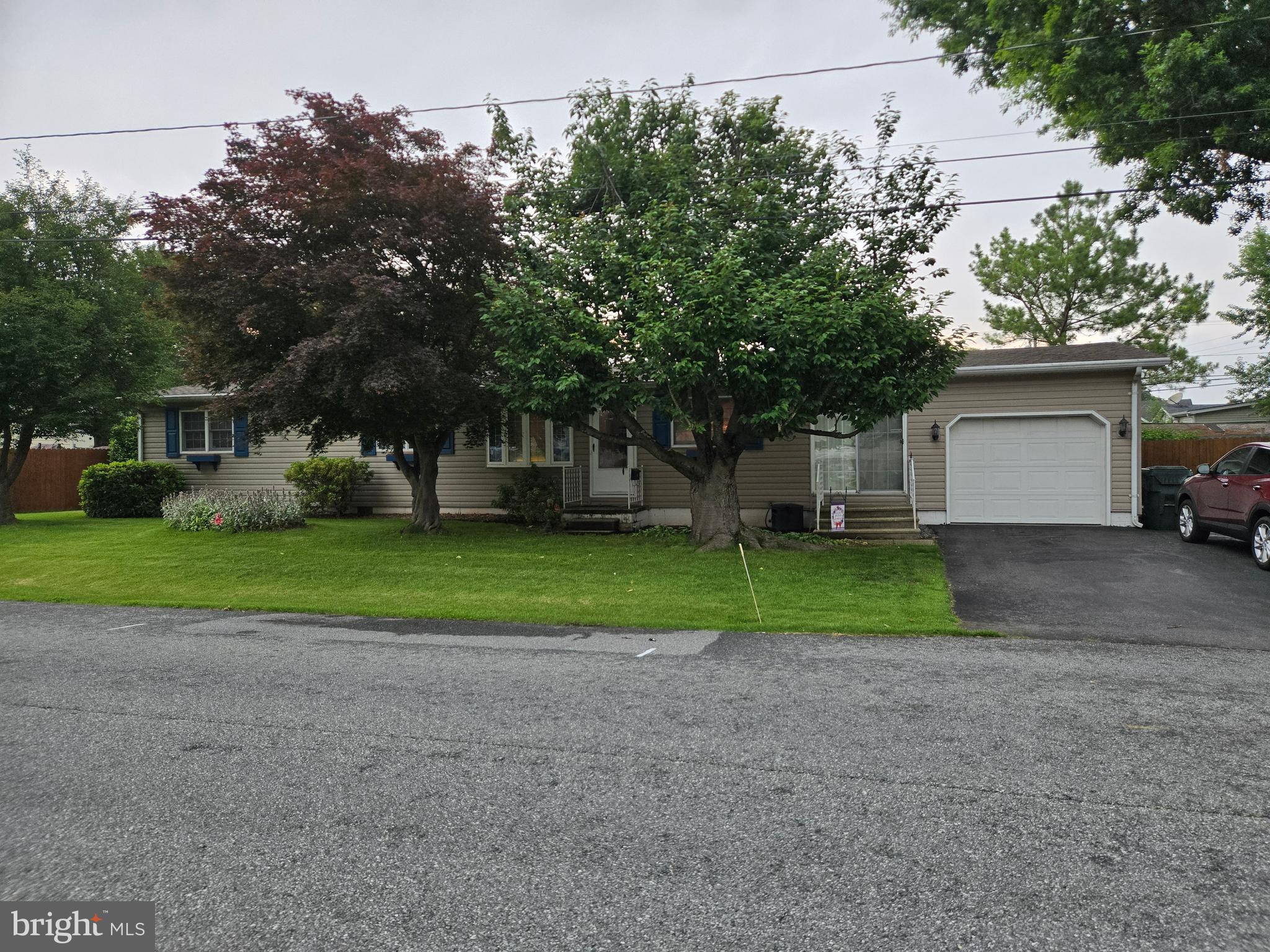 105 SMYRNA AVENUE
