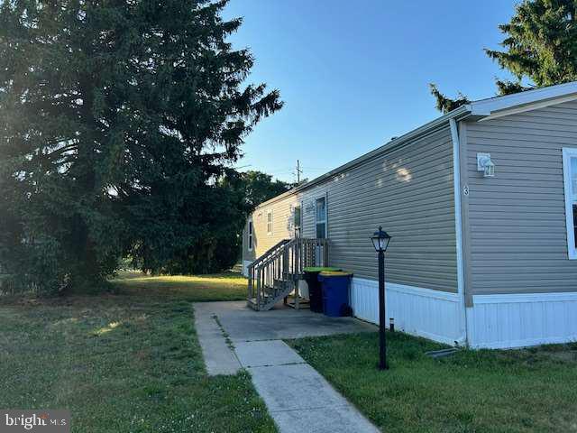 3 KENTON CIRCLE