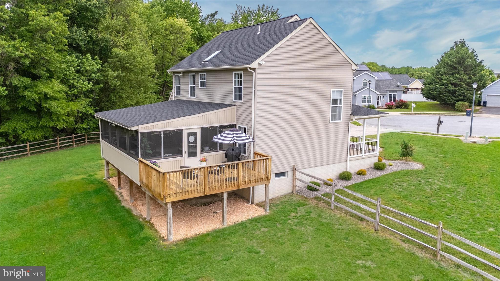 610 DOVE NEST COURT