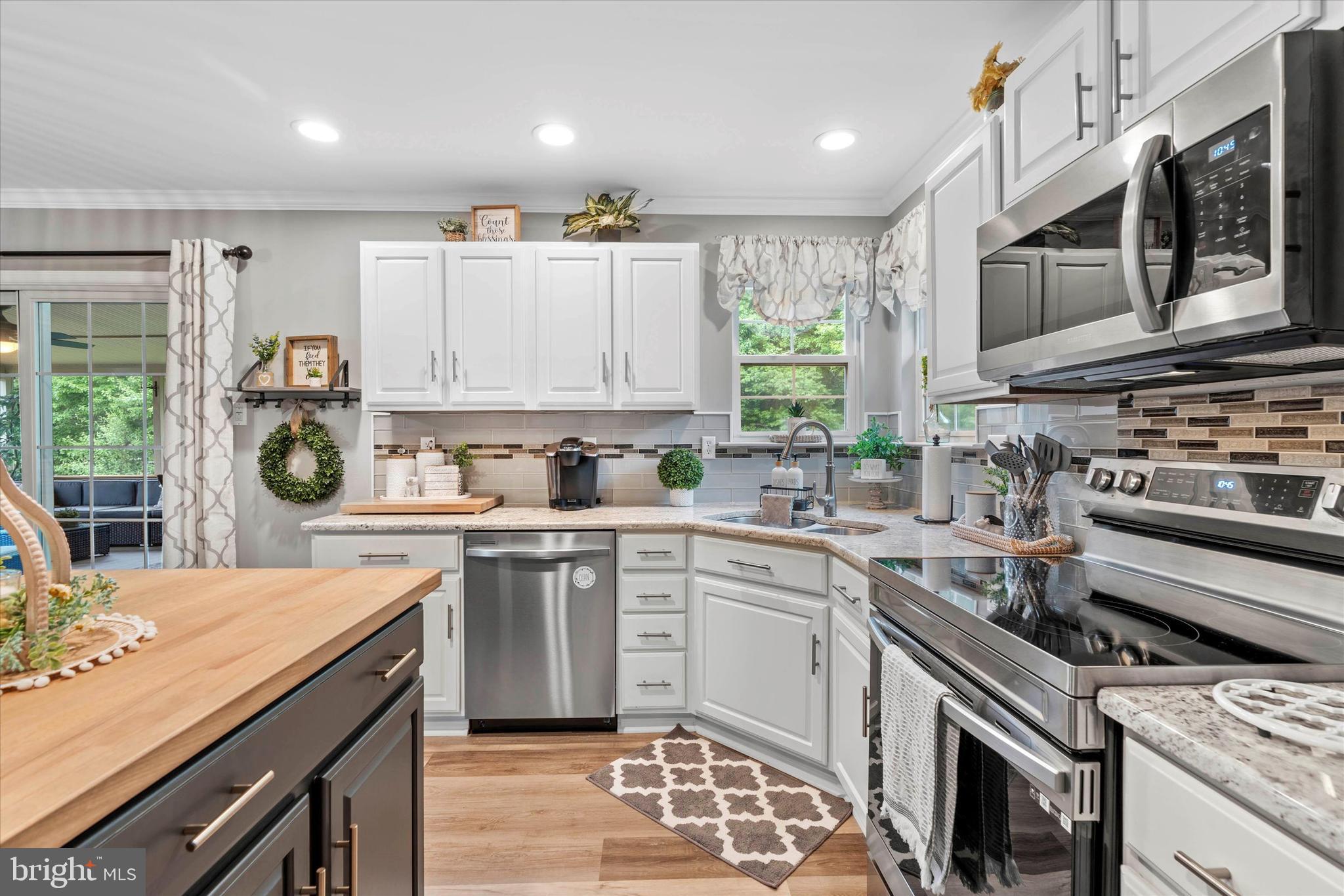 610 DOVE NEST COURT