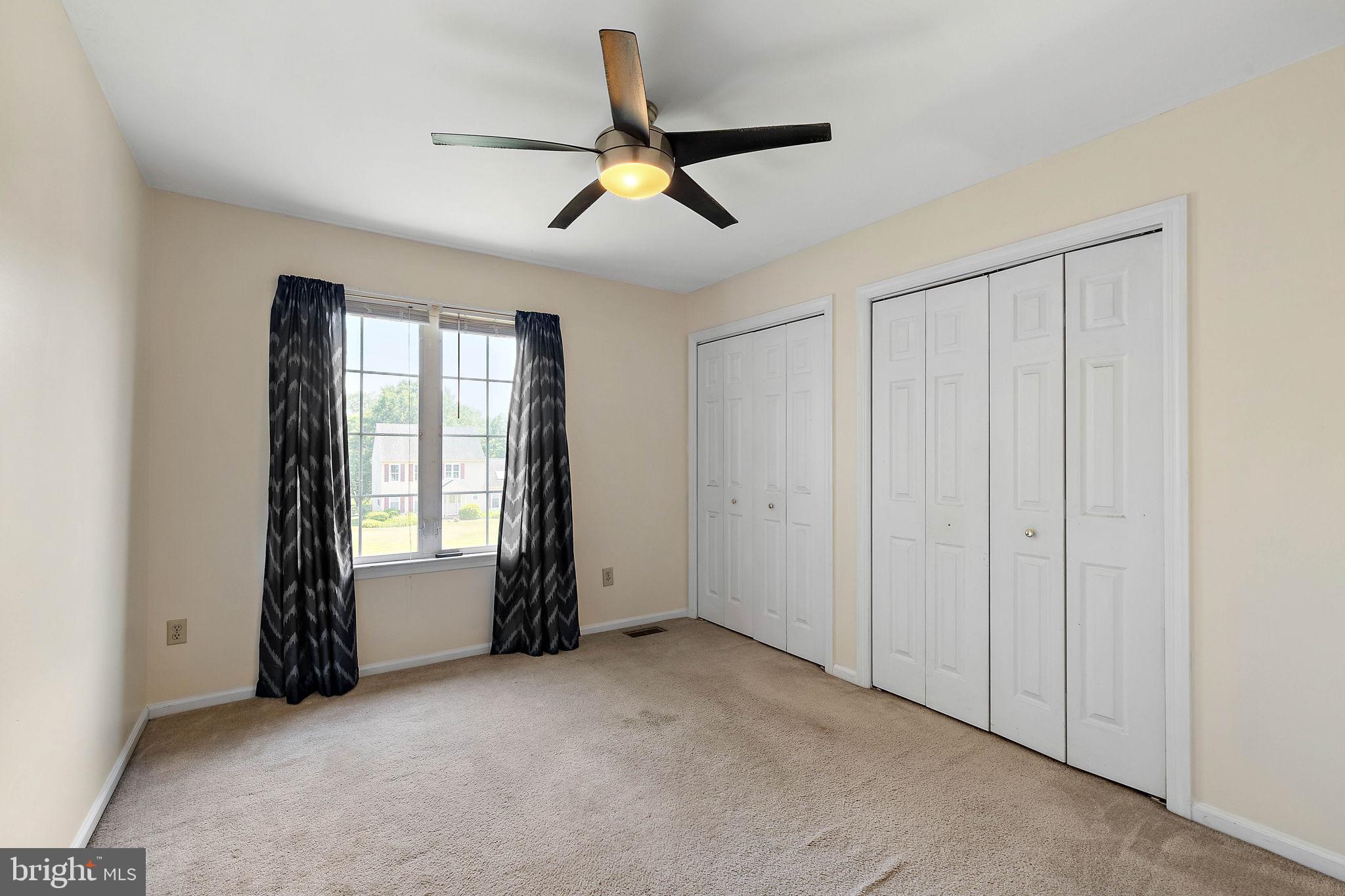 308 W BRADFORD COURT