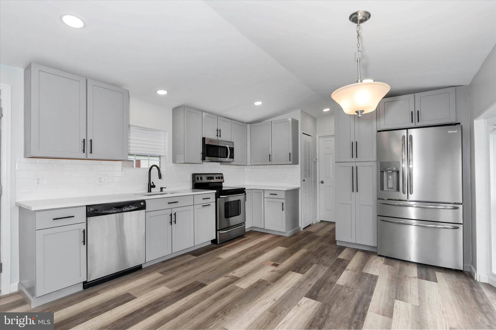 53 KATHY DRIVE 645