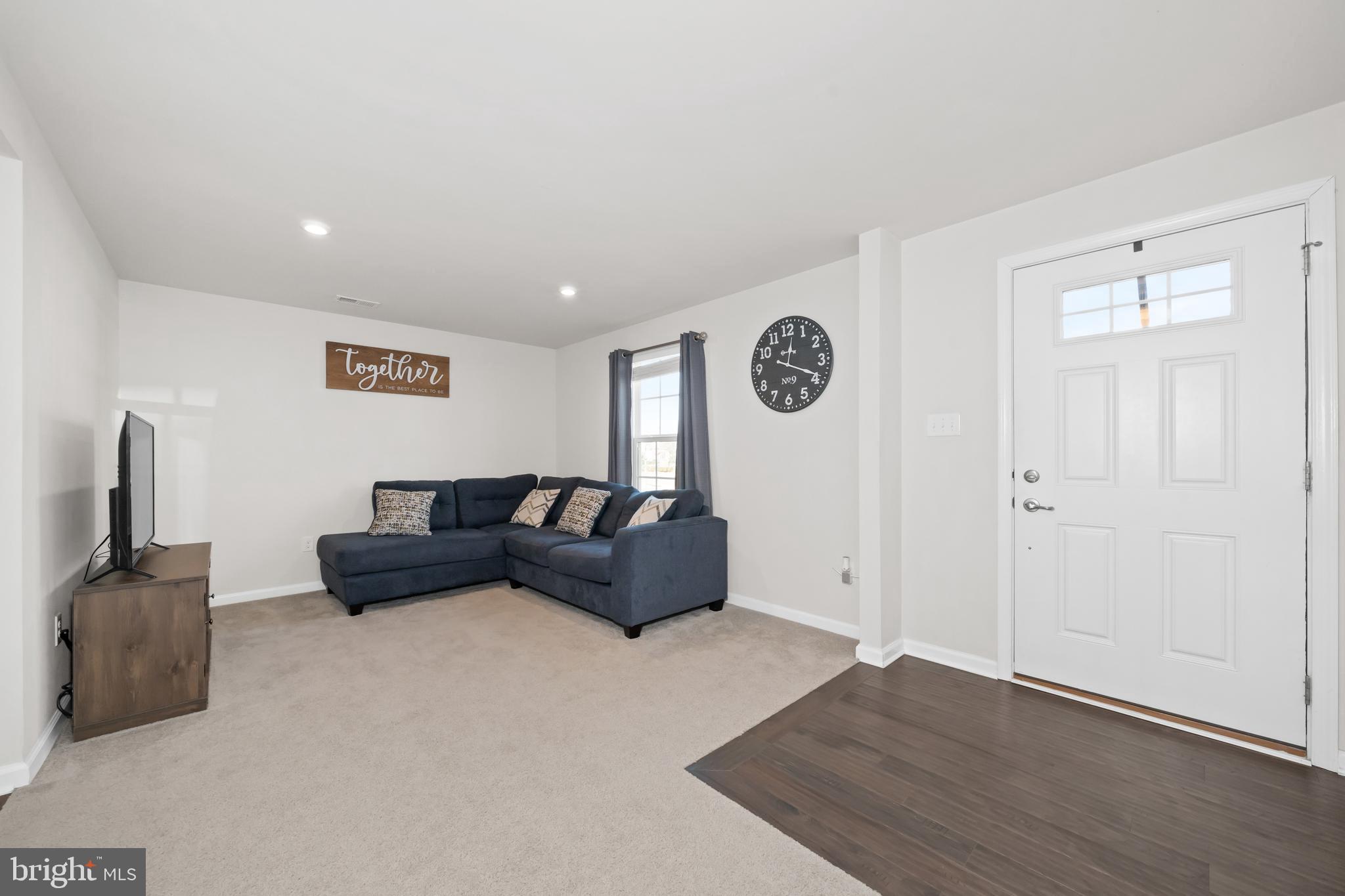 105 S RIDGE AVENUE
