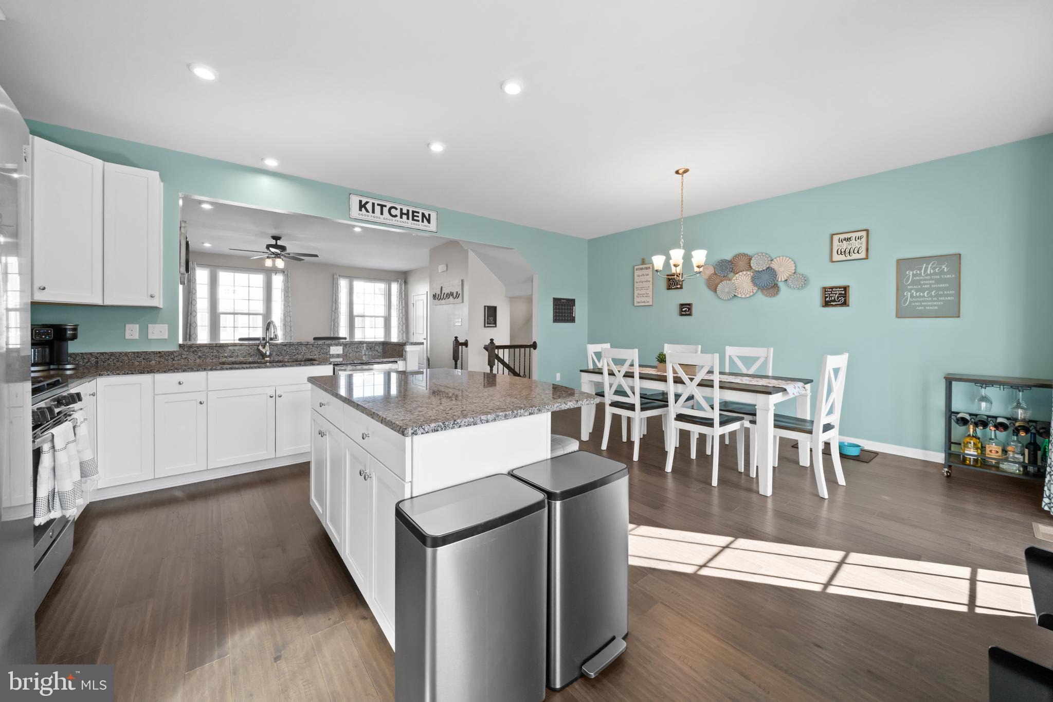 105 S RIDGE AVENUE