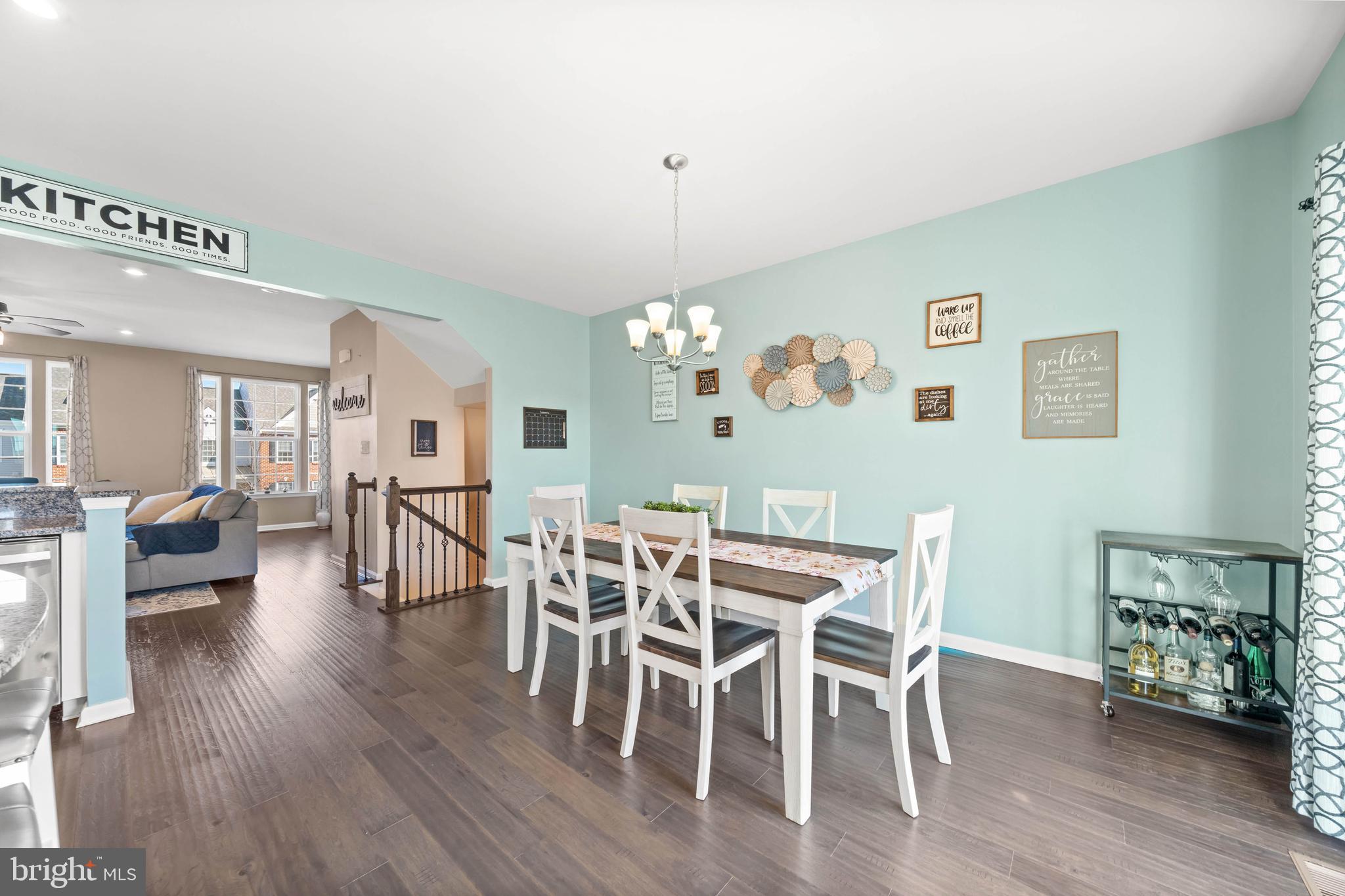 105 S RIDGE AVENUE