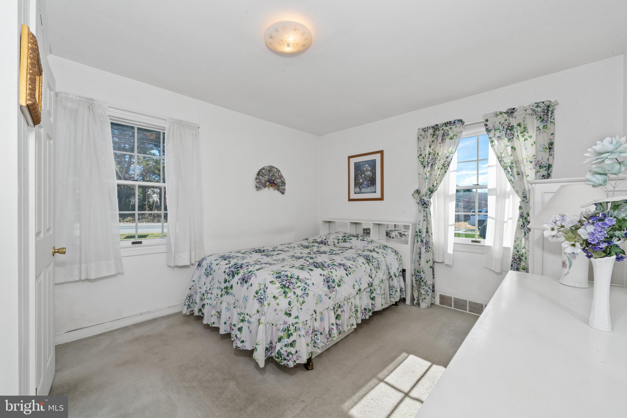 1005 NOTTINGHAM ROAD