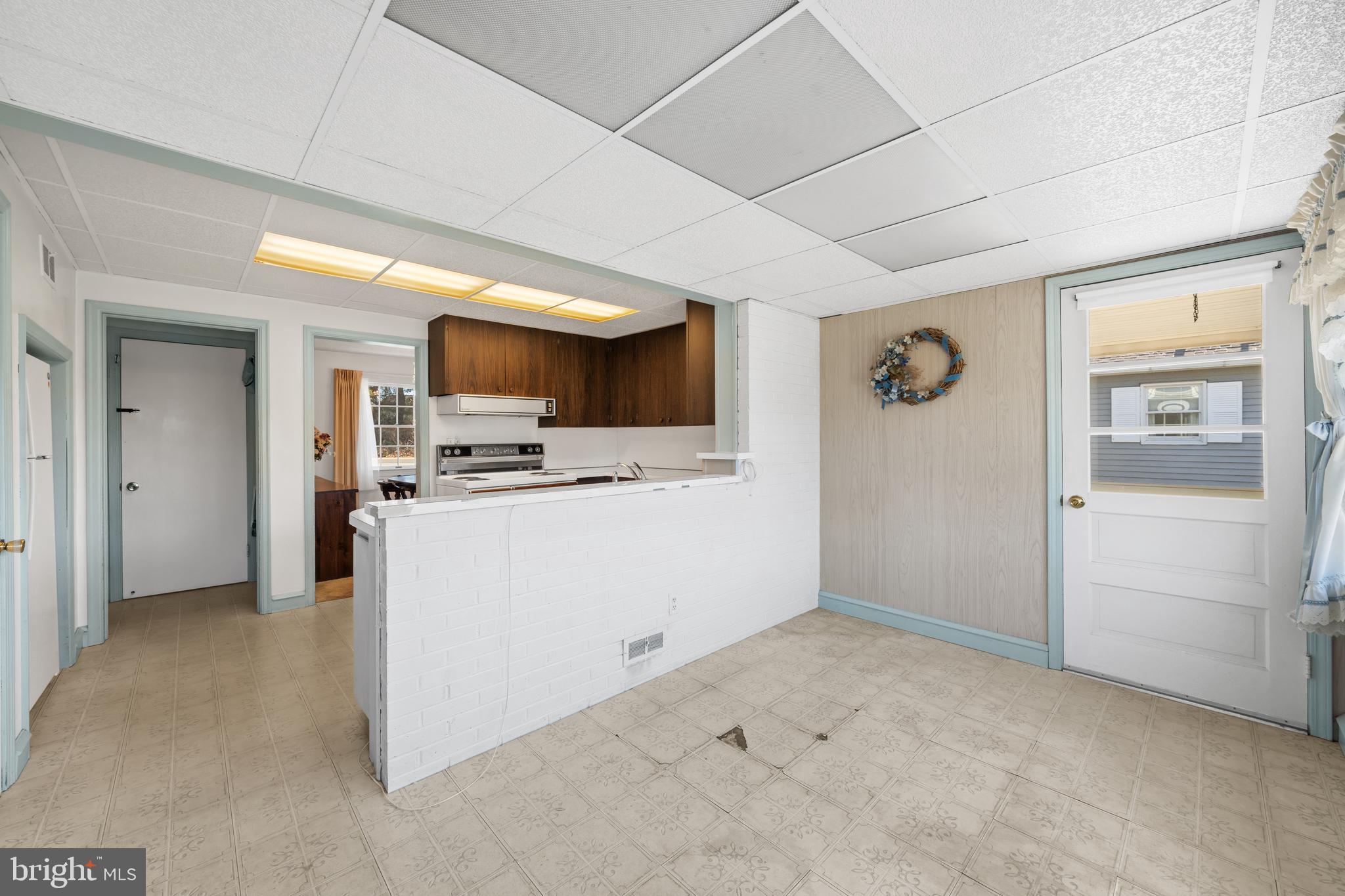 1005 NOTTINGHAM ROAD
