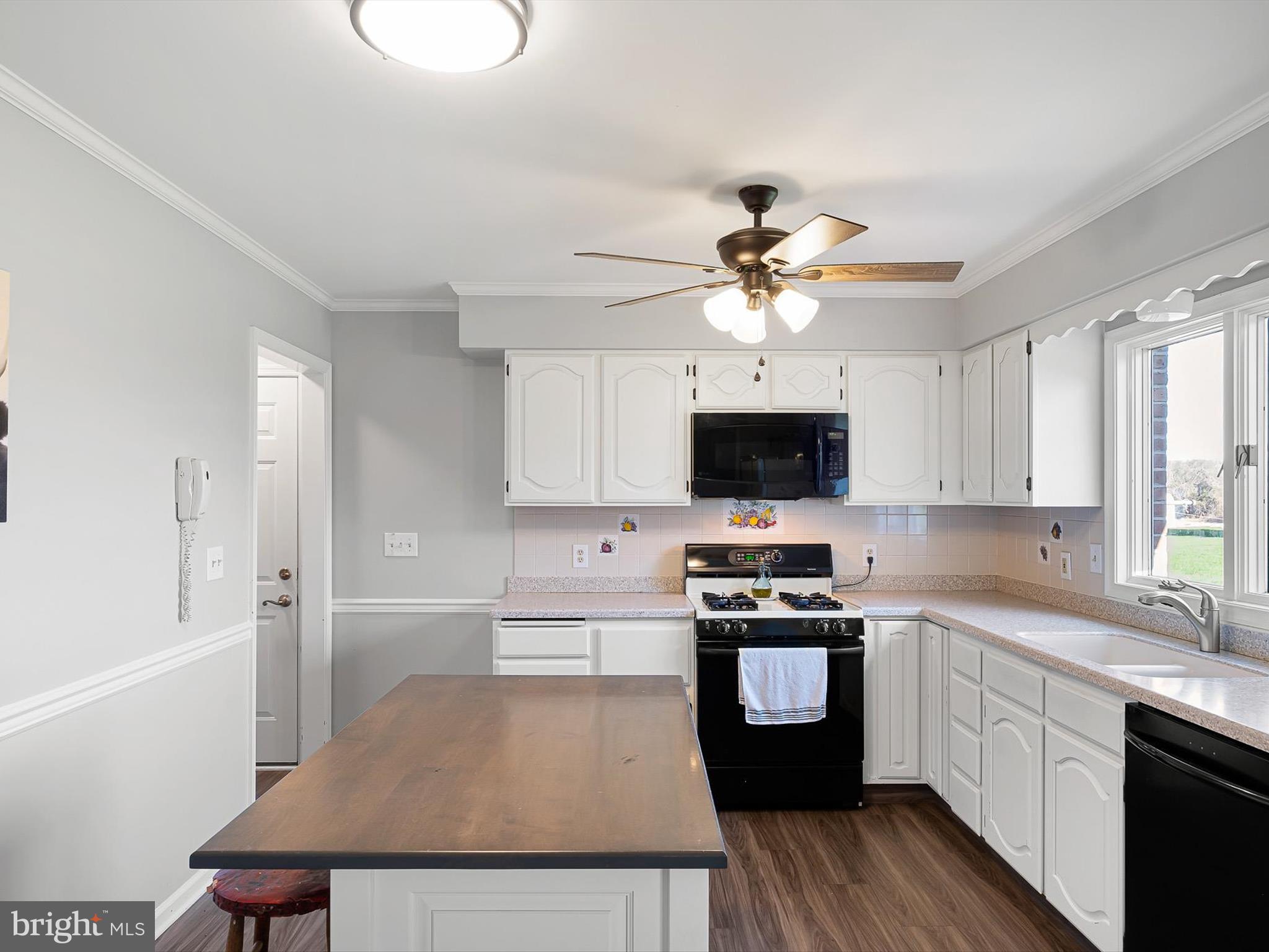 314 W WINDMILL WAY