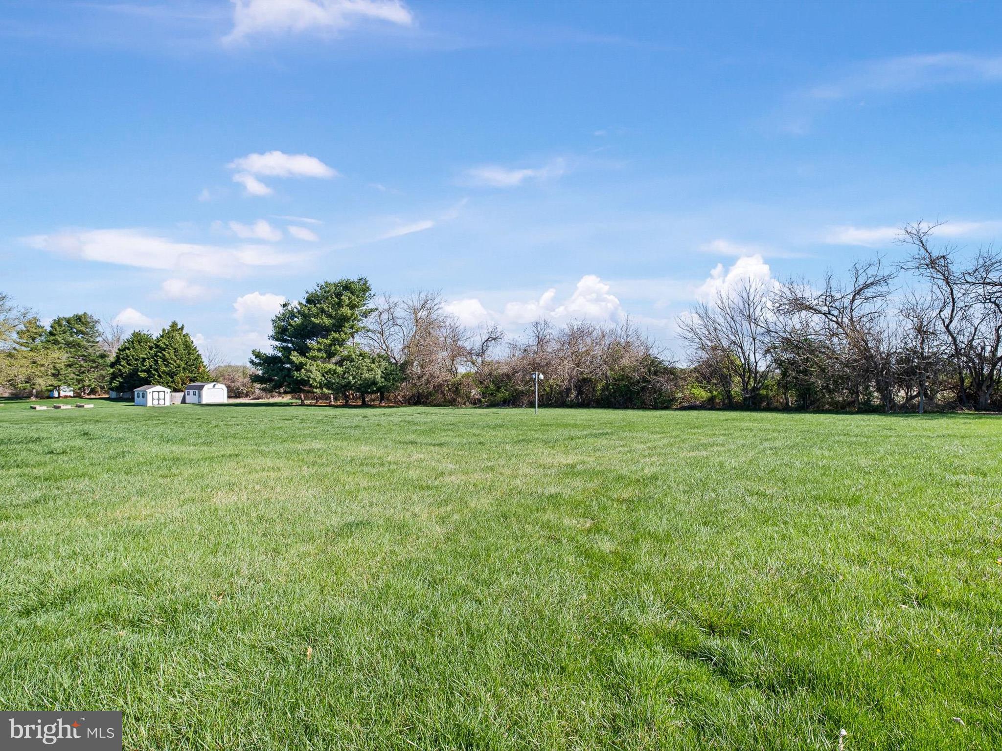 314 W WINDMILL WAY