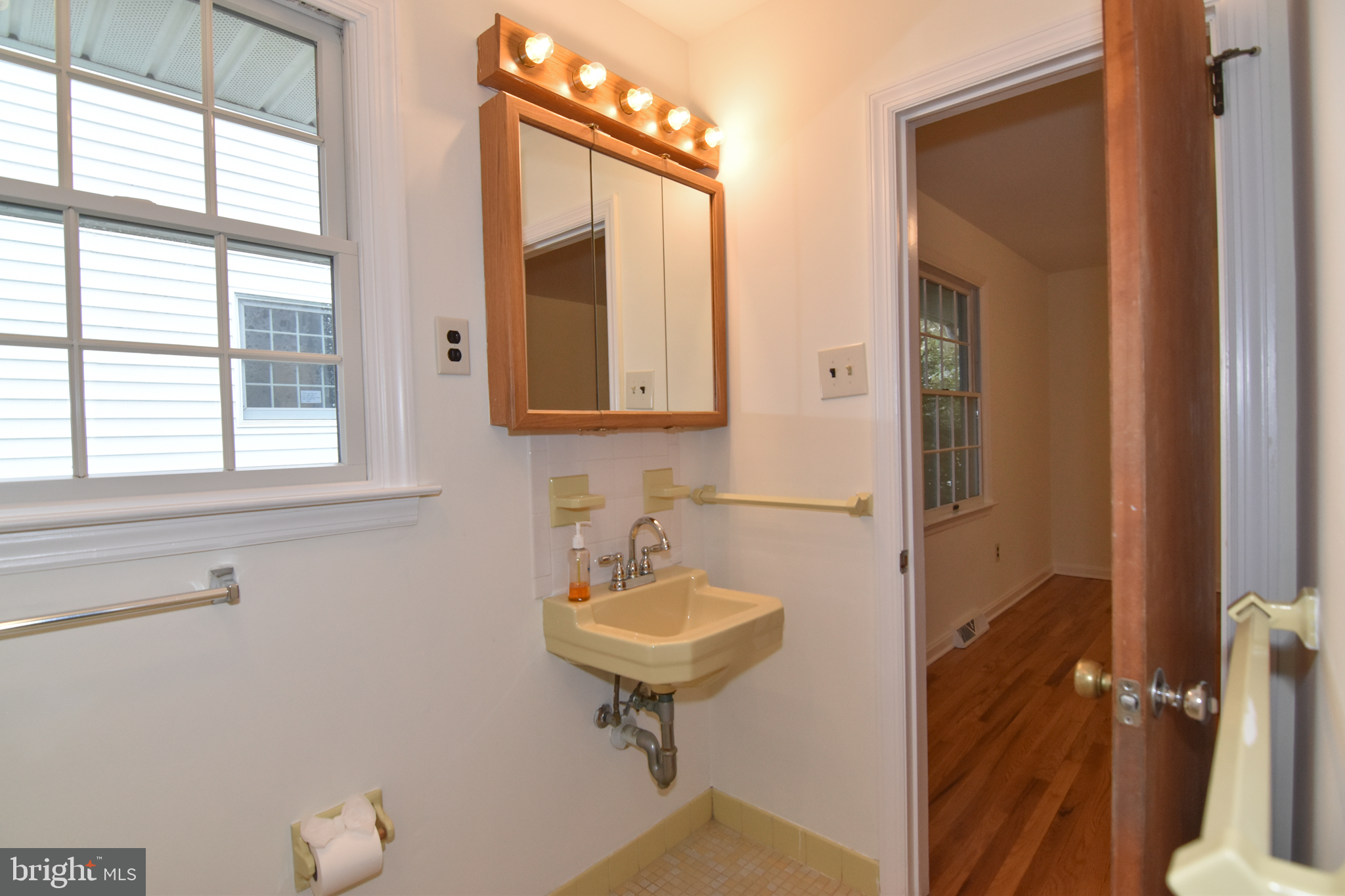 2526 KITTIWAKE DRIVE