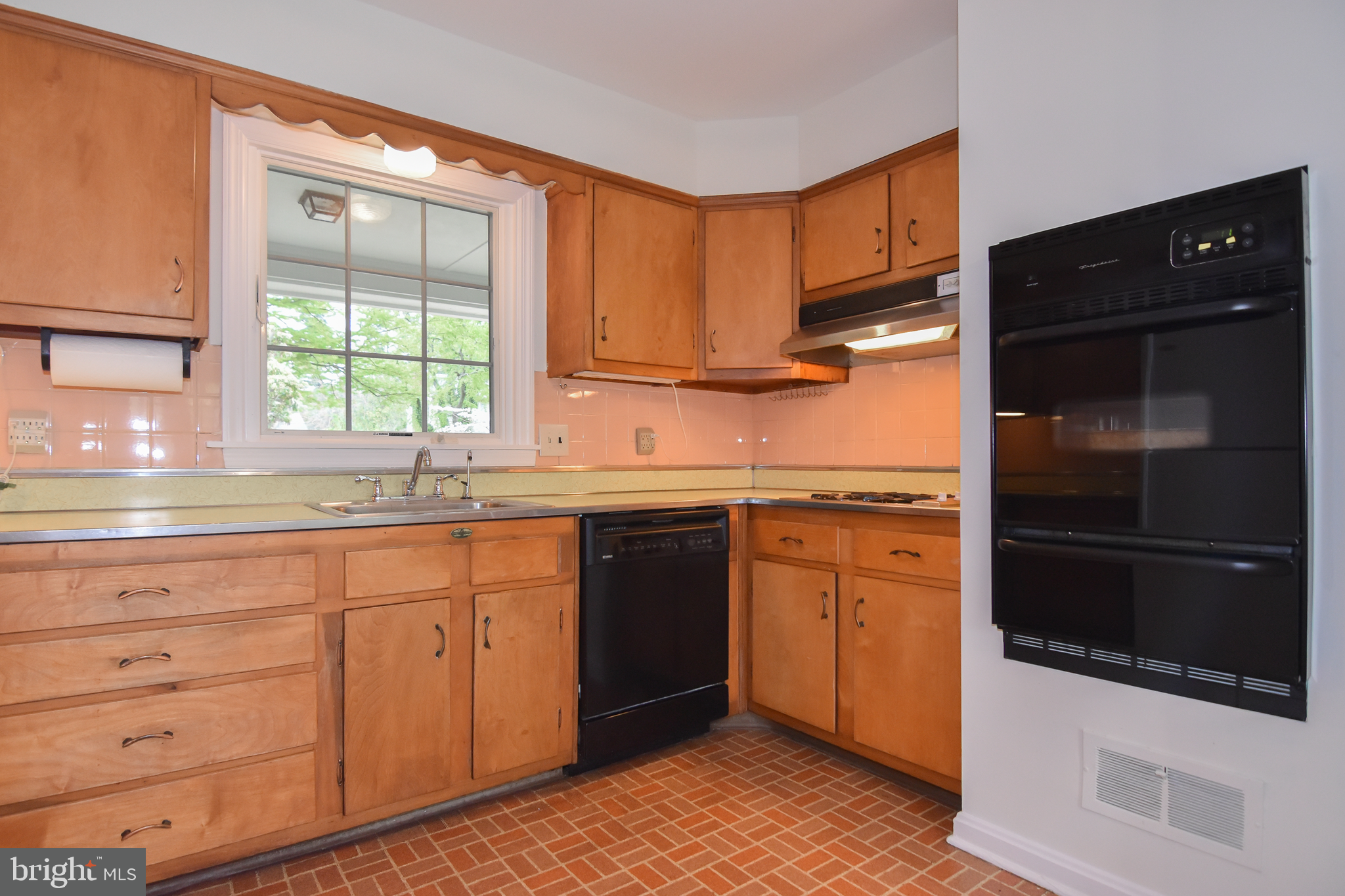 2526 KITTIWAKE DRIVE