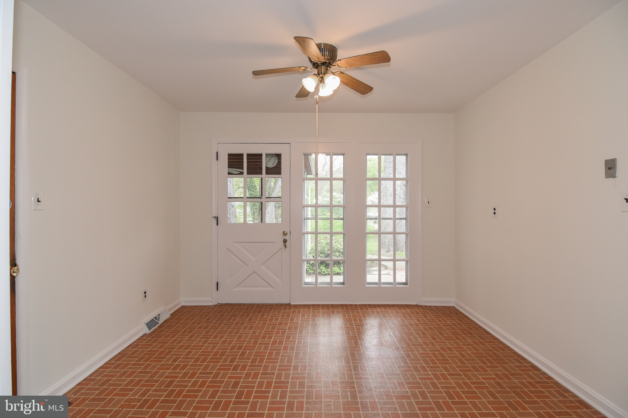 2526 KITTIWAKE DRIVE