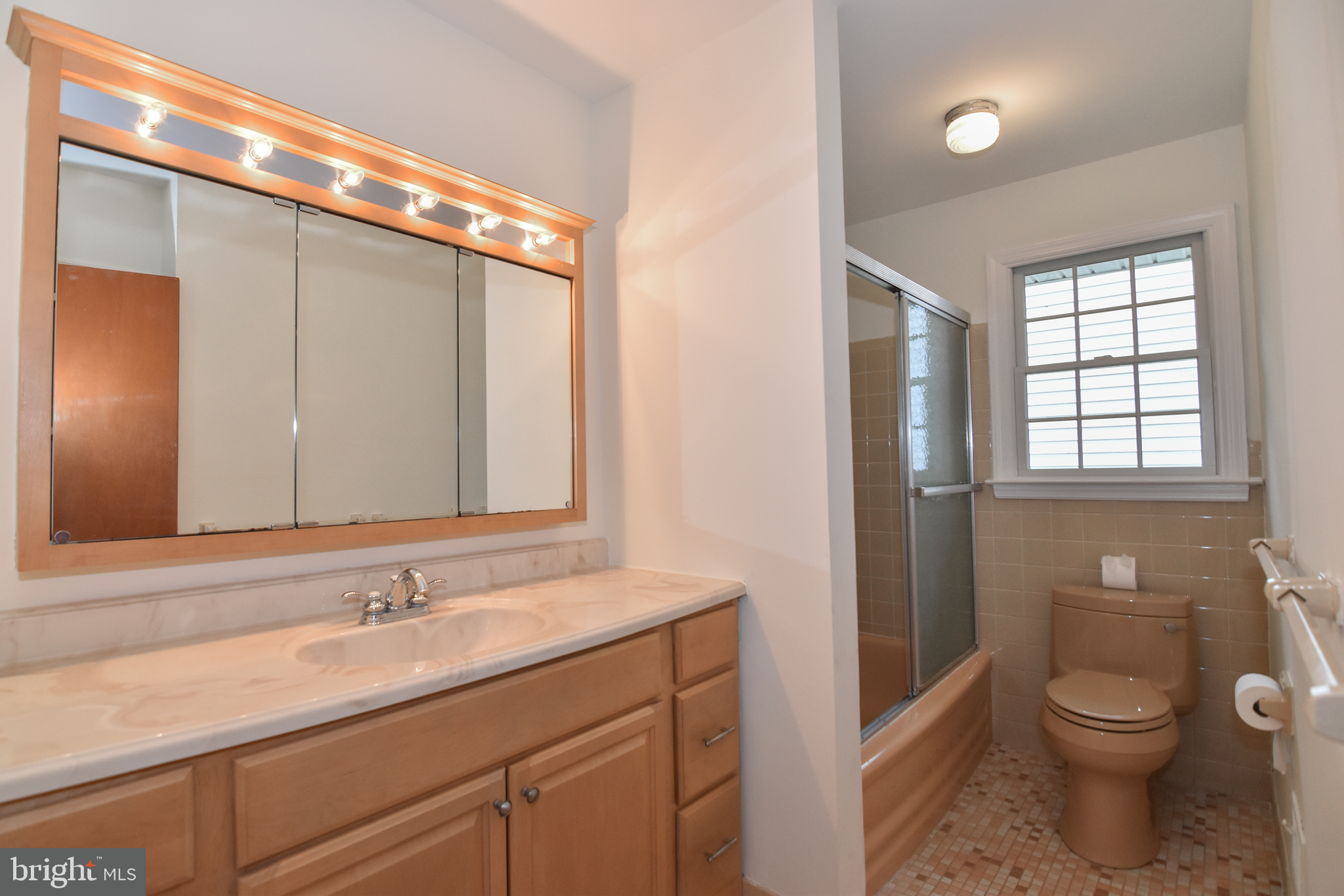 2526 KITTIWAKE DRIVE
