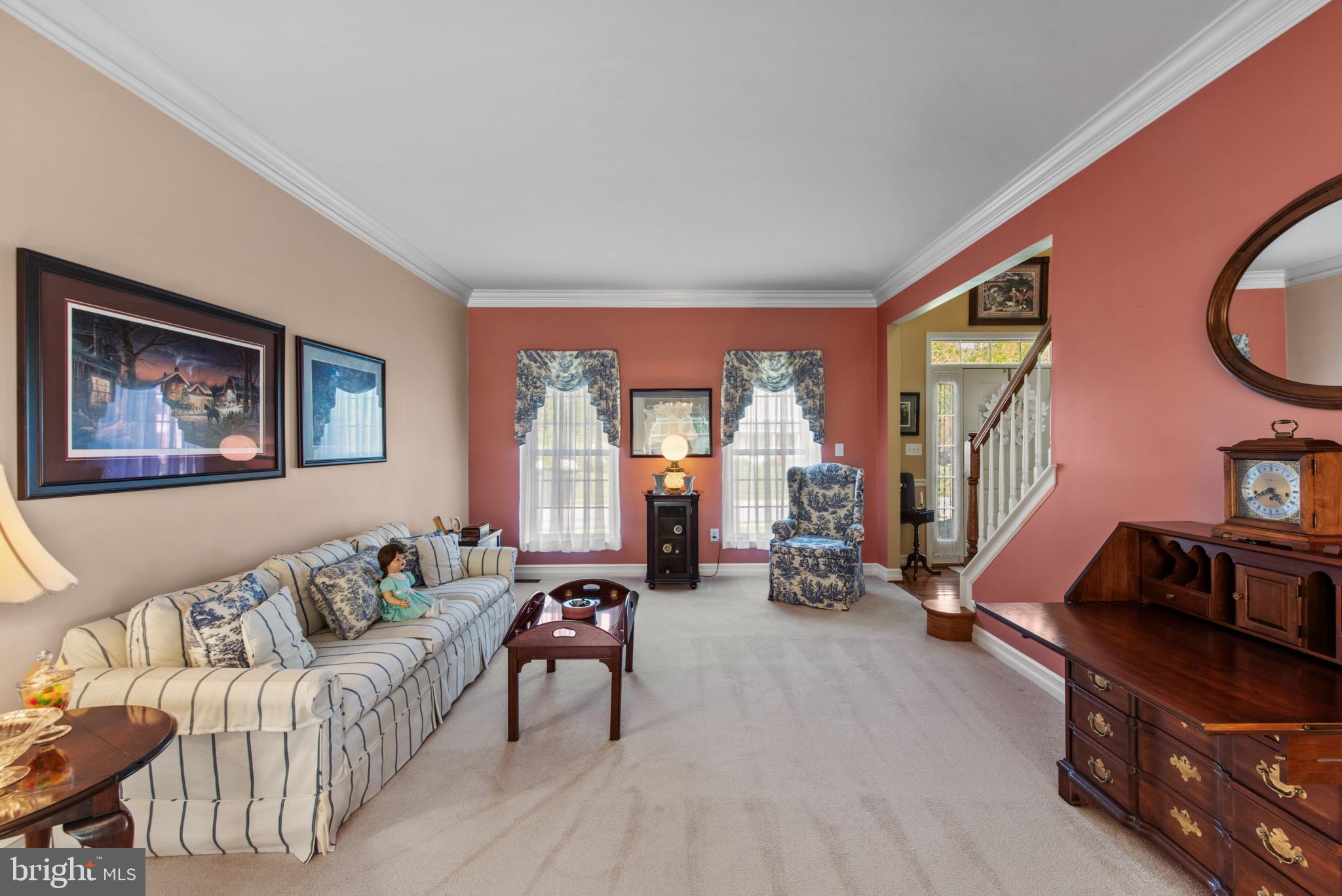 36 CRIMSON KING DRIVE