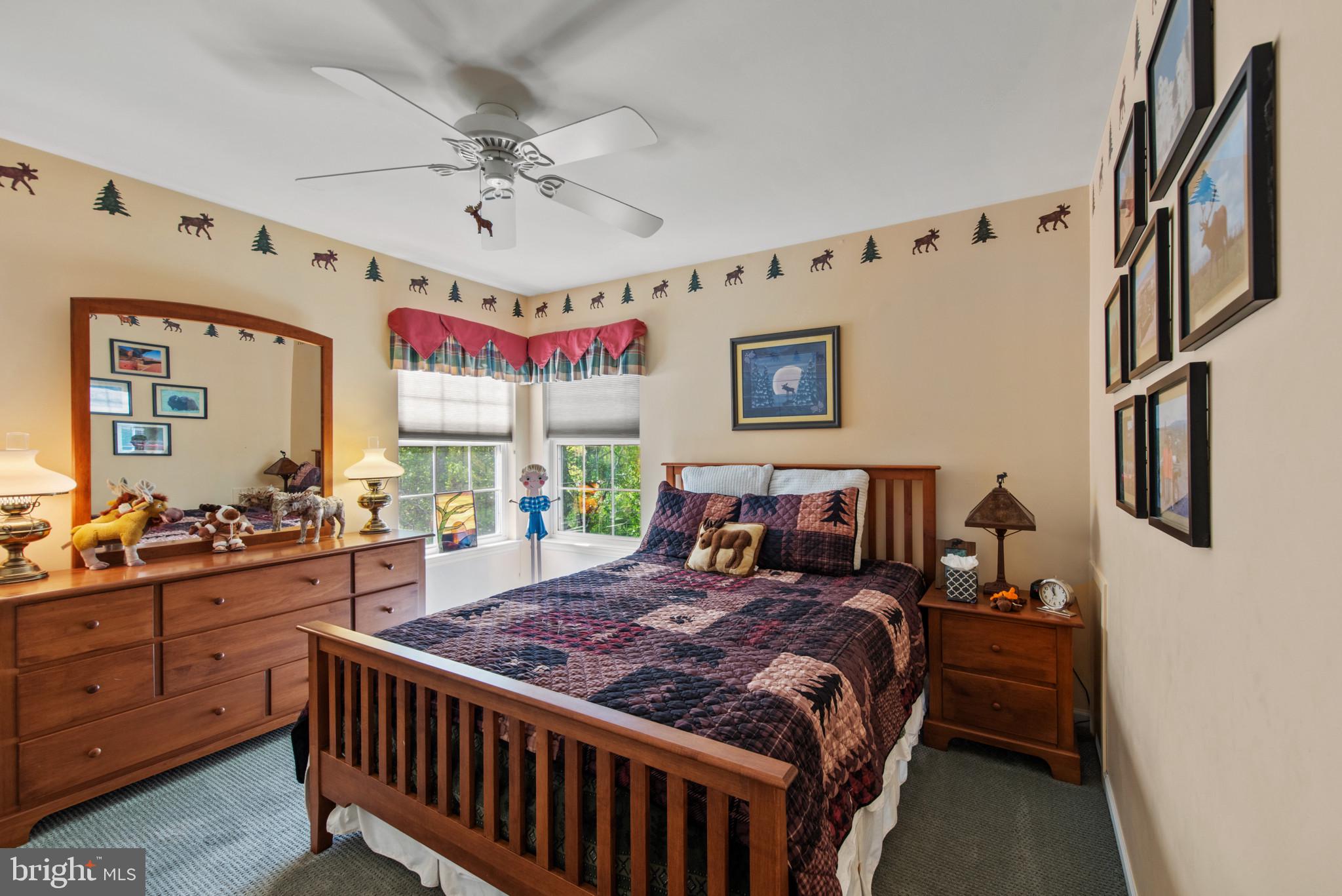 36 CRIMSON KING DRIVE