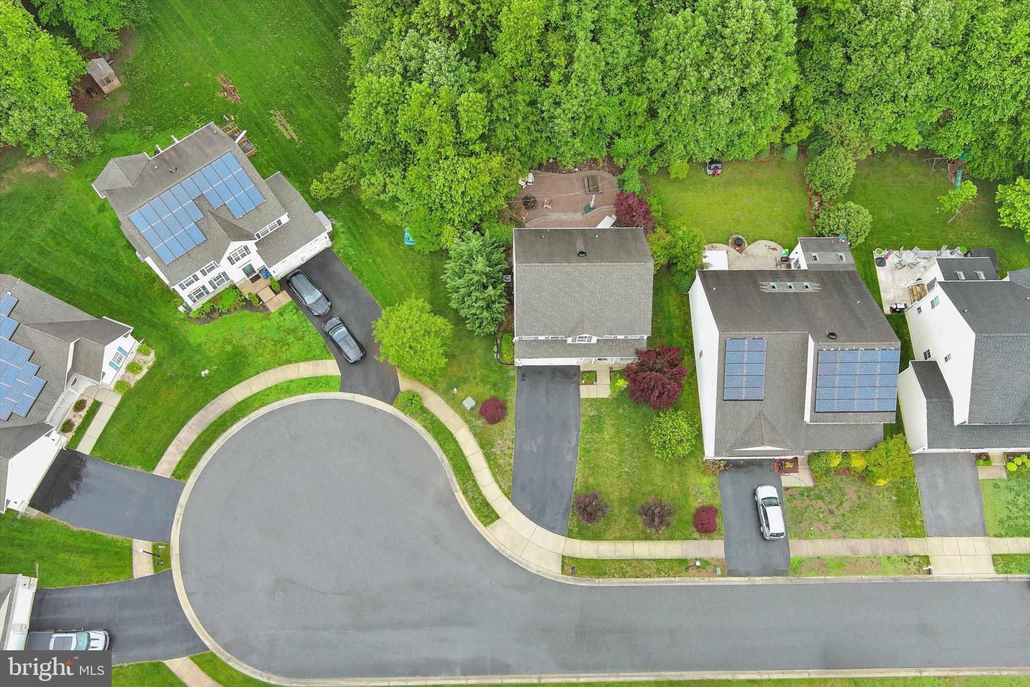 308 ASTILBE COURT
