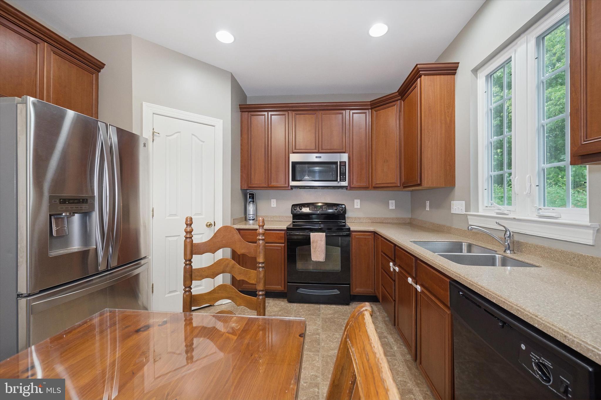 308 ASTILBE COURT