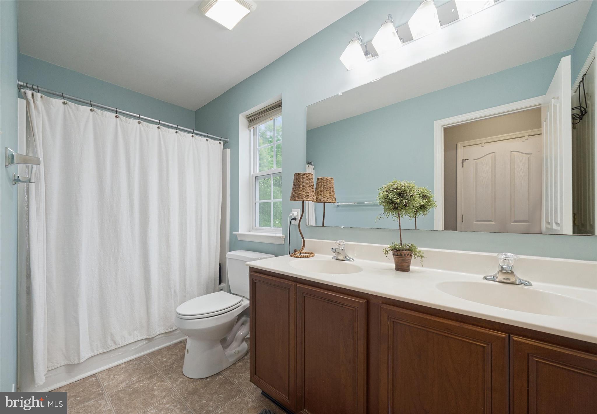 308 ASTILBE COURT