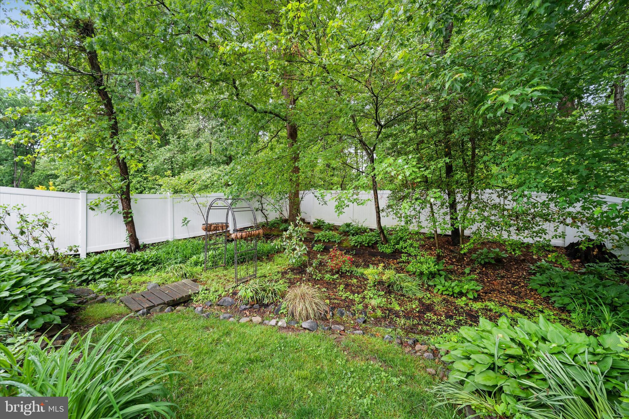 111 WOODSHADE DRIVE