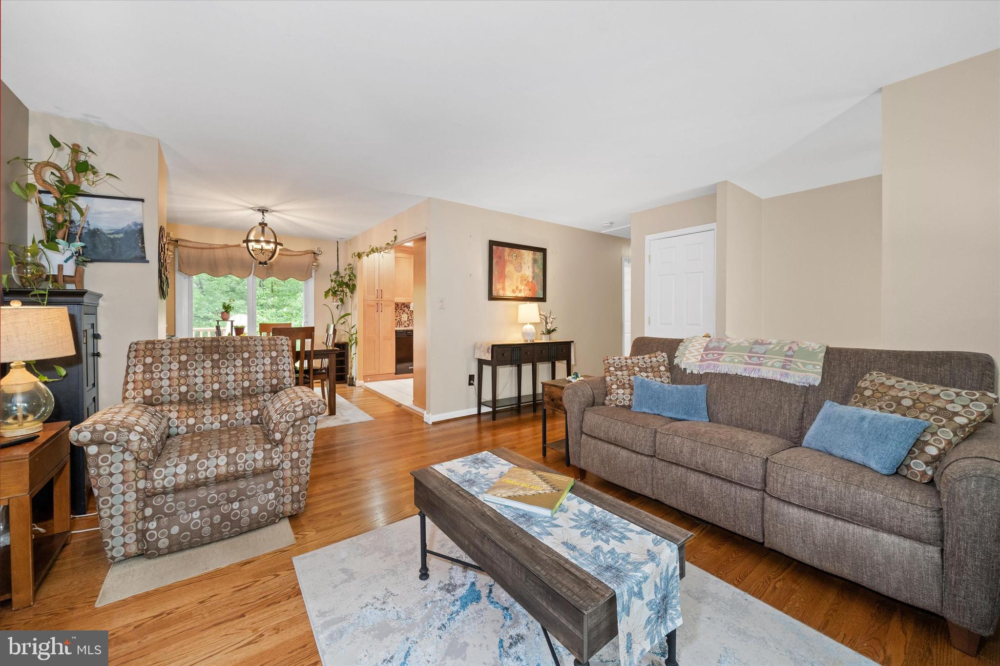 111 WOODSHADE DRIVE