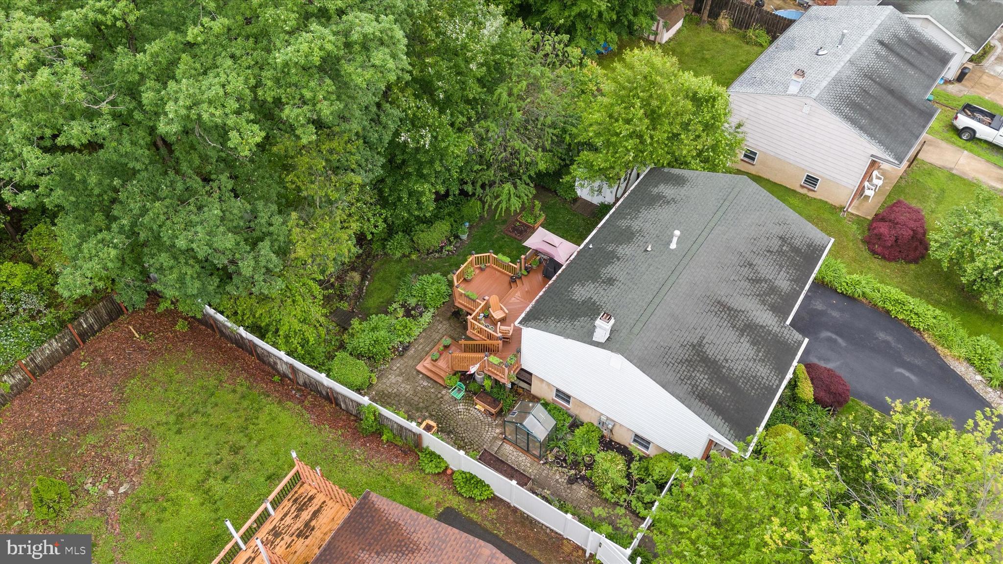 111 WOODSHADE DRIVE