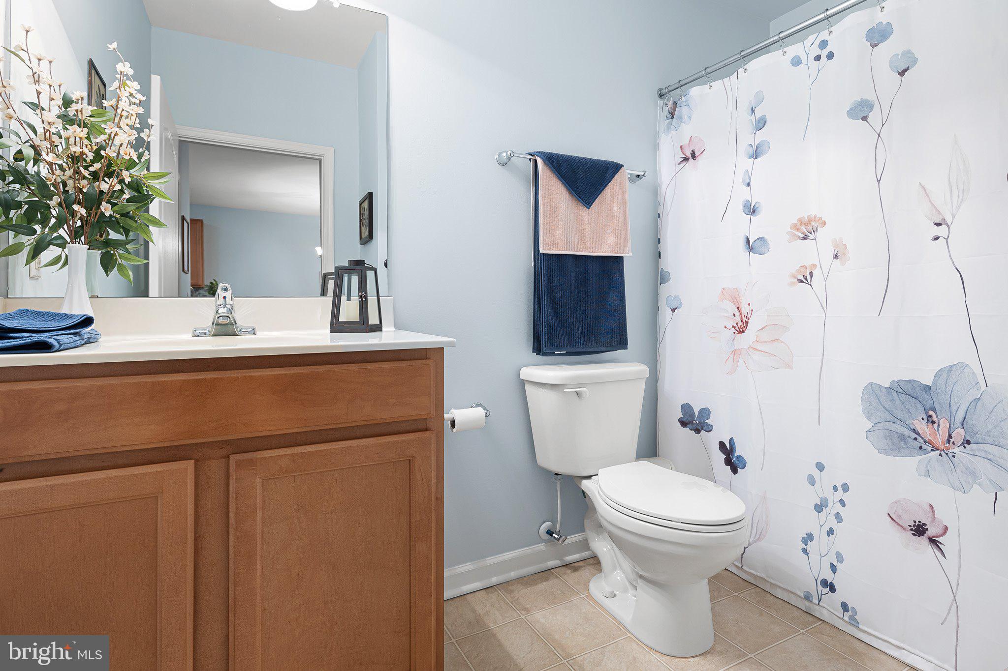101 COLONIAL DOWNS COURT 1305