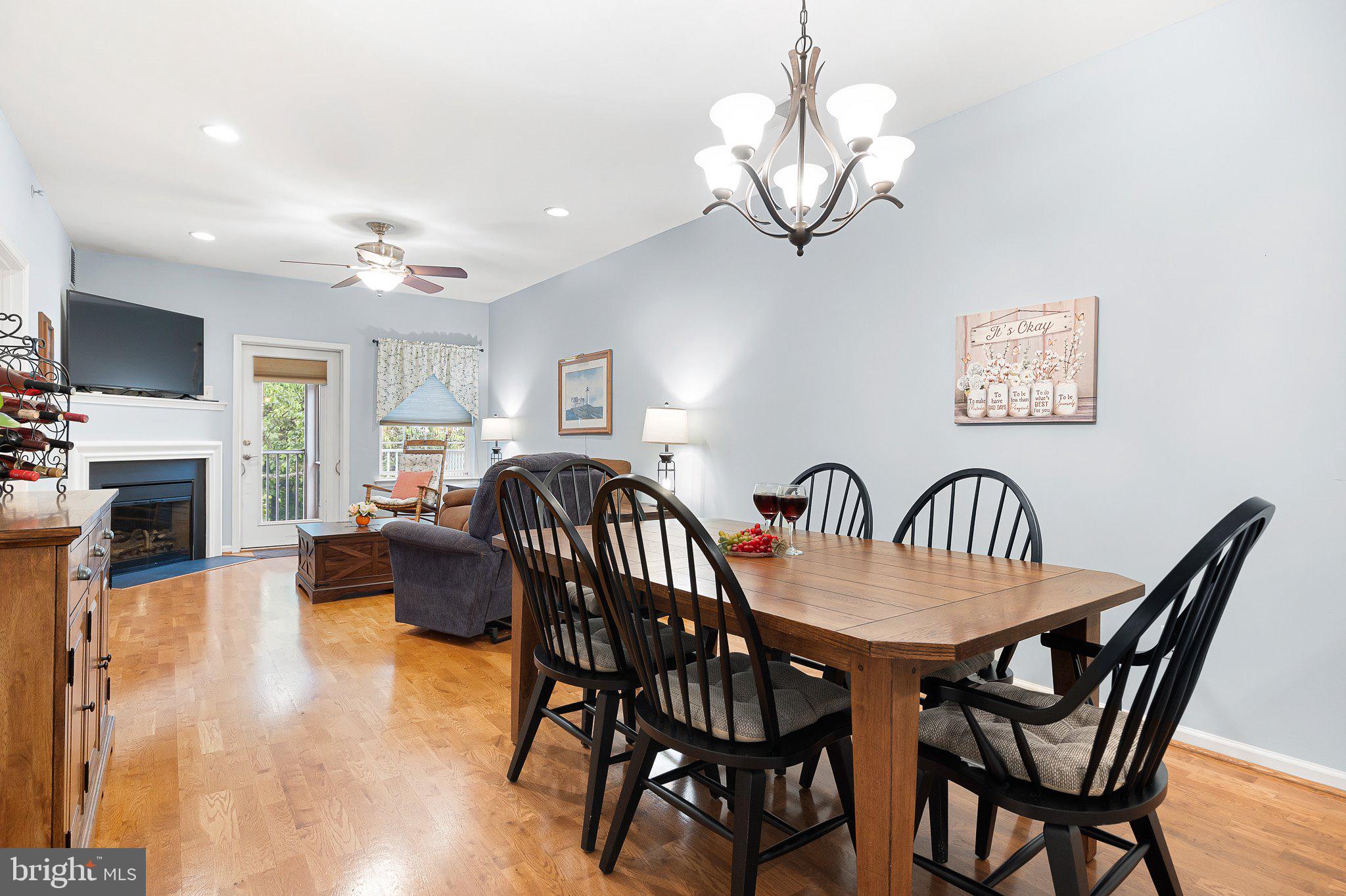 101 COLONIAL DOWNS COURT 1305