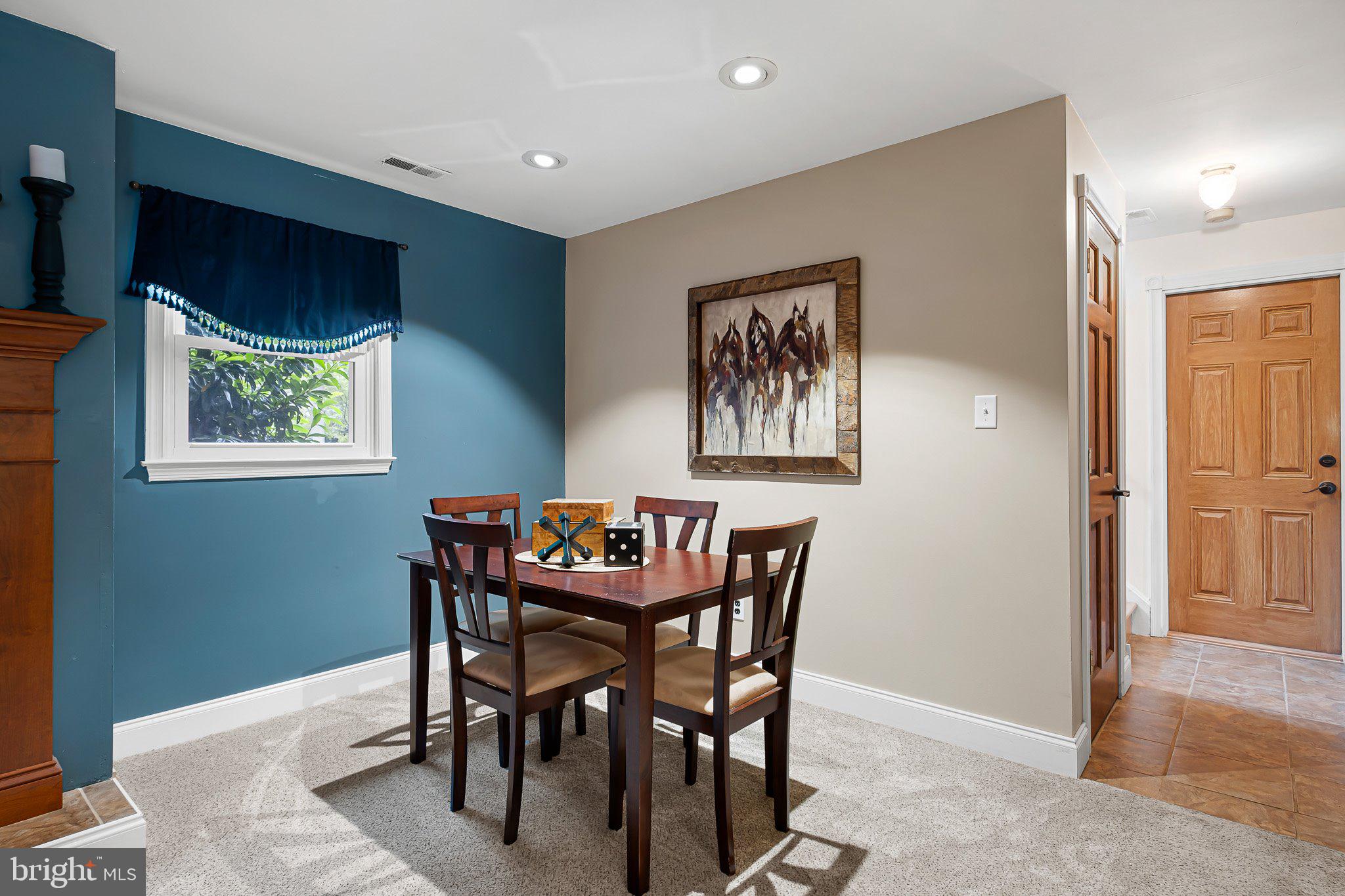 652 CLIFTON DRIVE