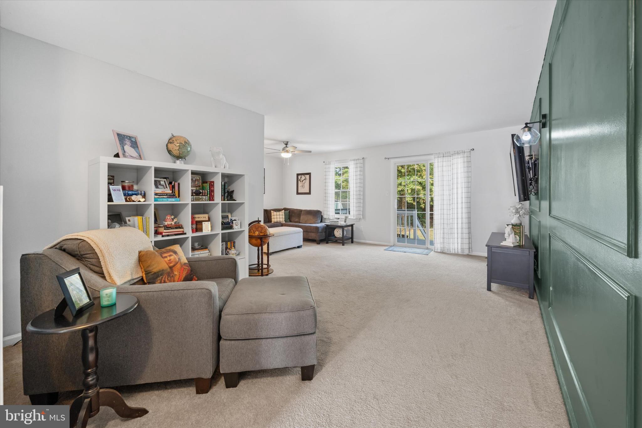 906 8TH STREET