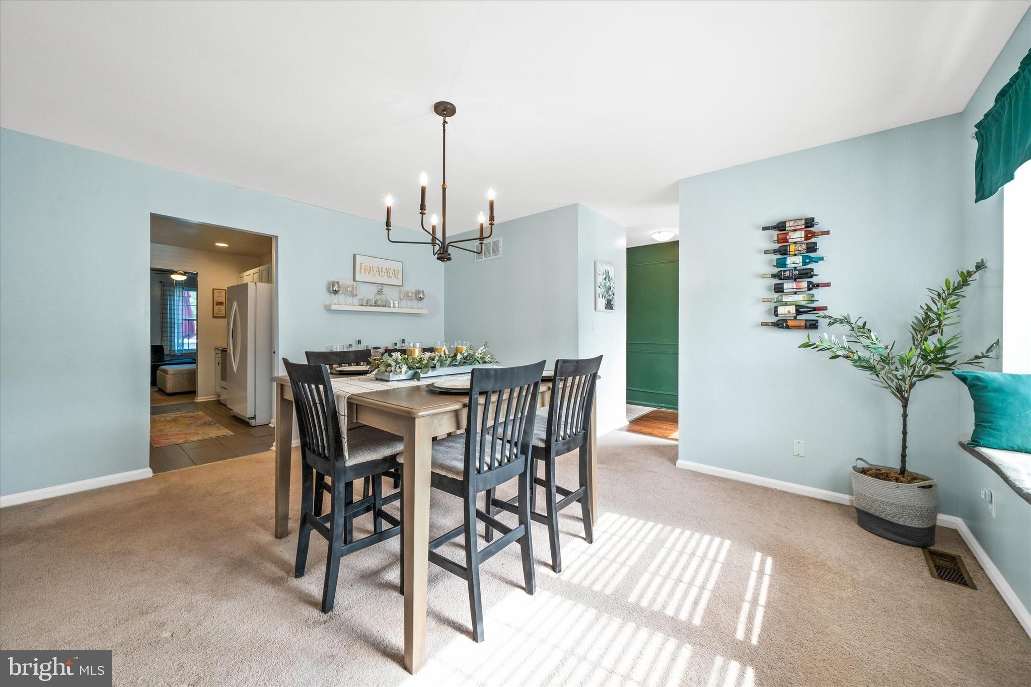 906 8TH STREET