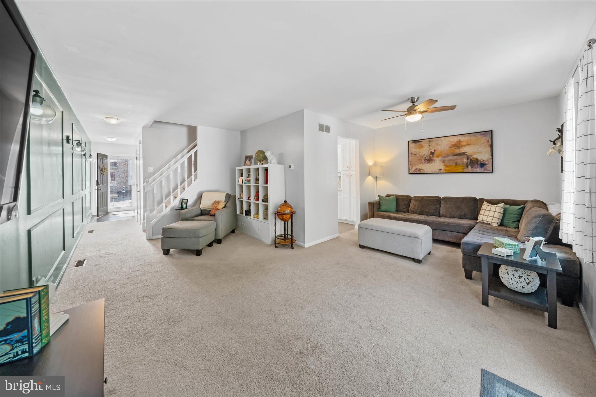 906 8TH STREET