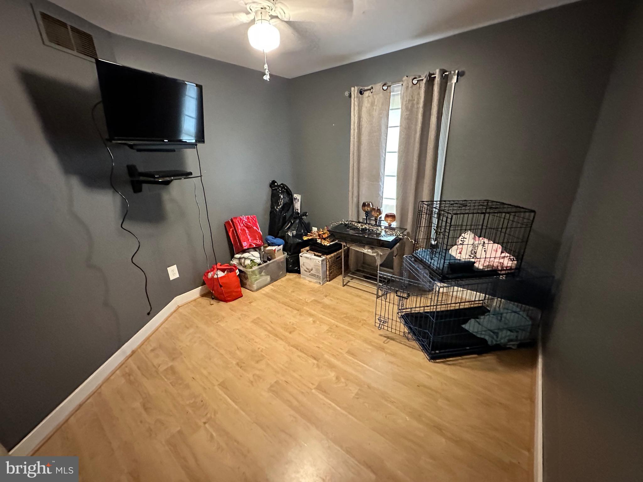 145 CREEKSIDE COURT
