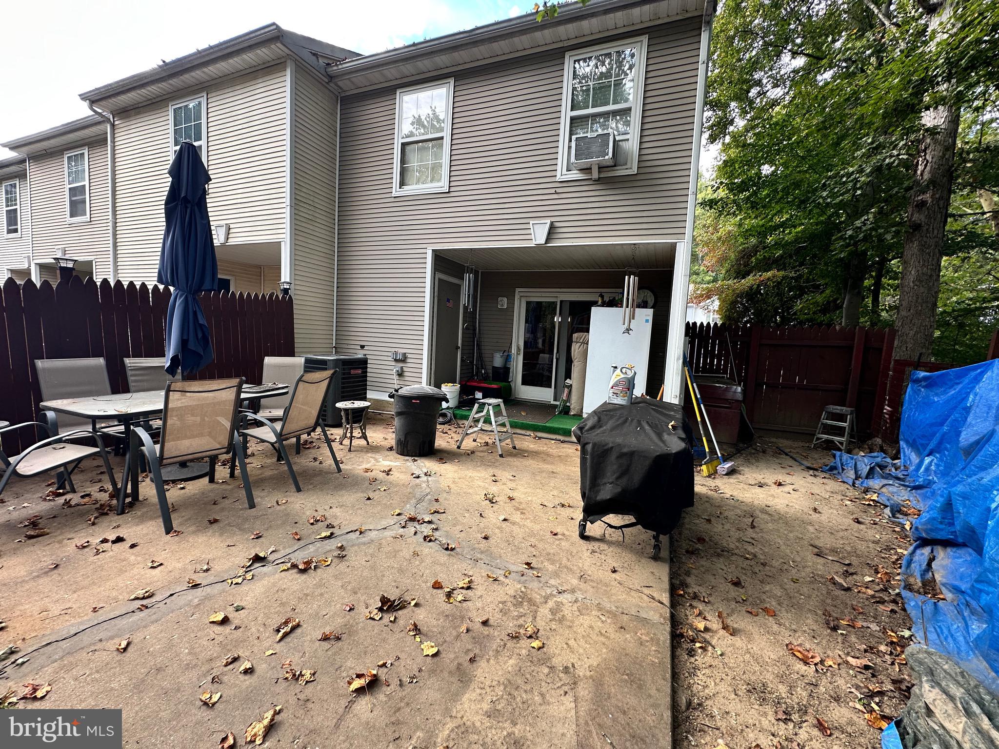 145 CREEKSIDE COURT