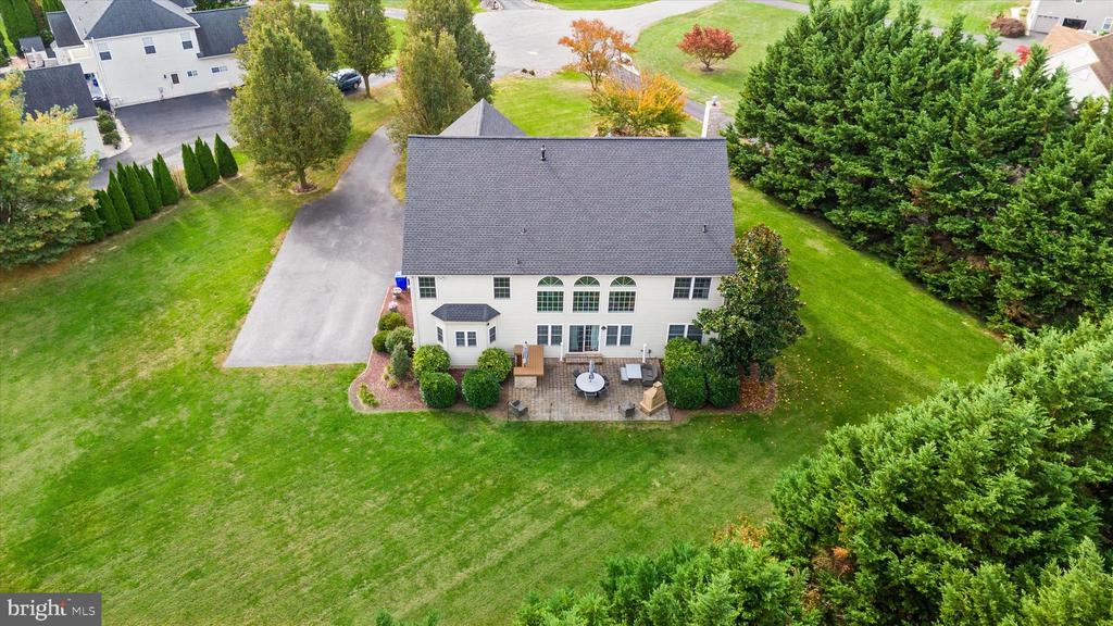 7 LANDVIEW COURT