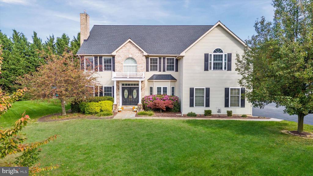 7 LANDVIEW COURT