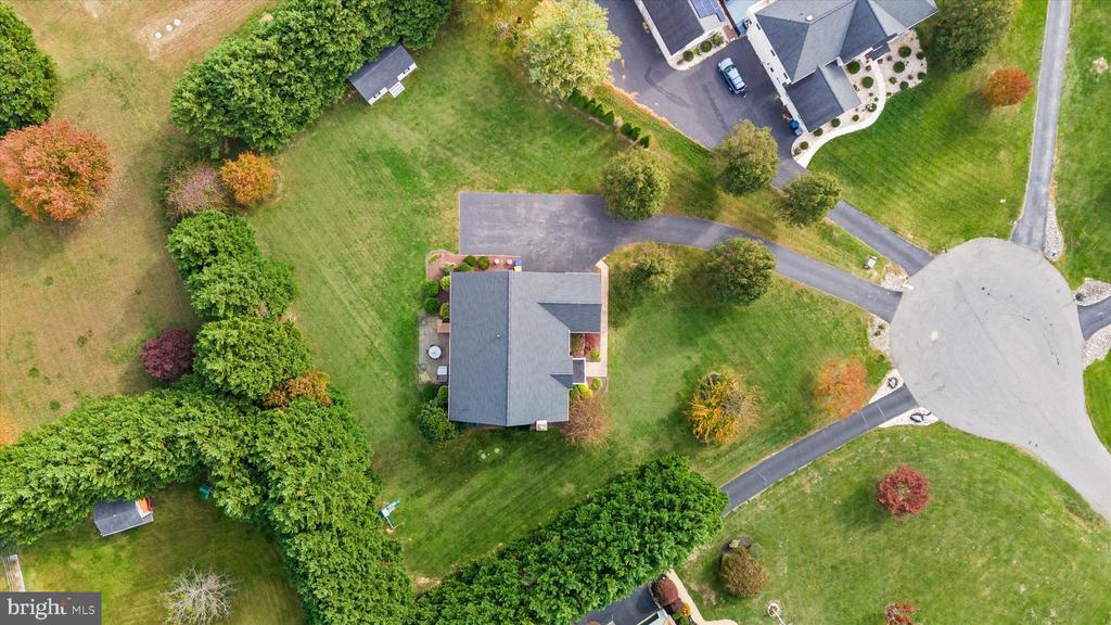 7 LANDVIEW COURT