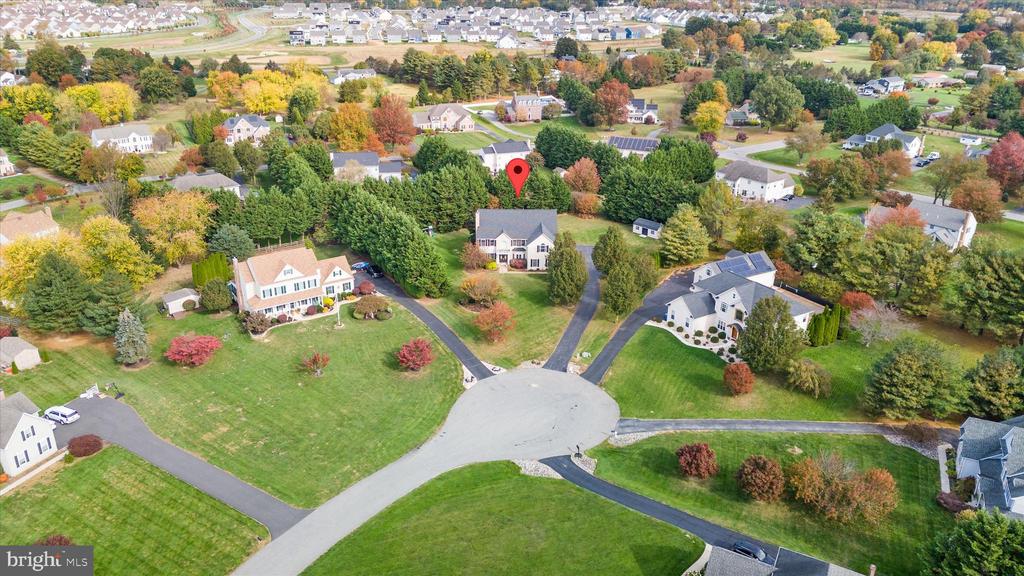 7 LANDVIEW COURT