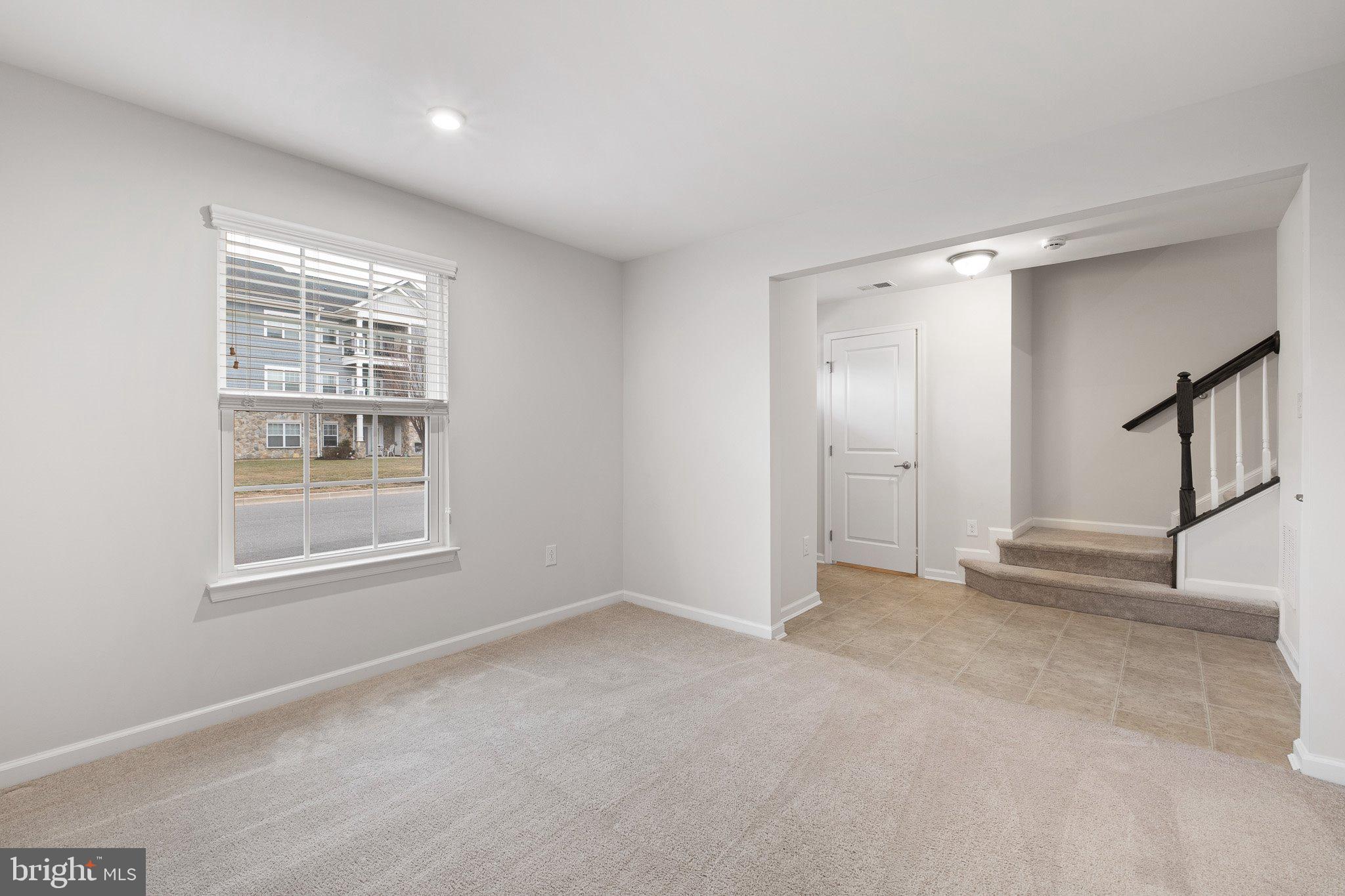 211 LAKE SEYMOUR DRIVE