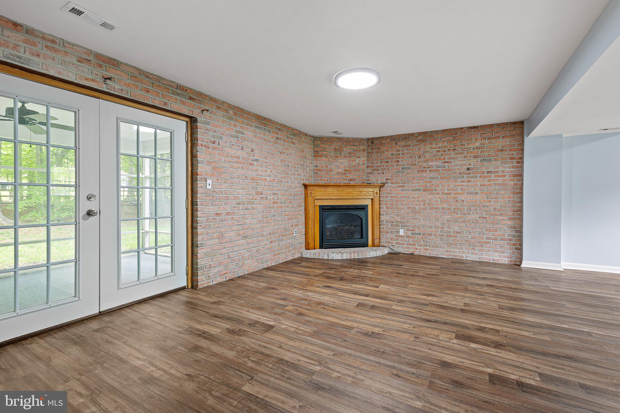45 LONGLEAF LANE
