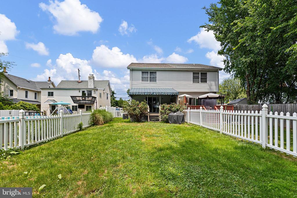 216 E MARKET STREET