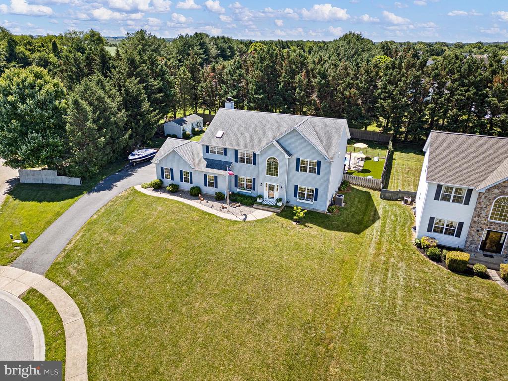 310 E THOMAS COURT