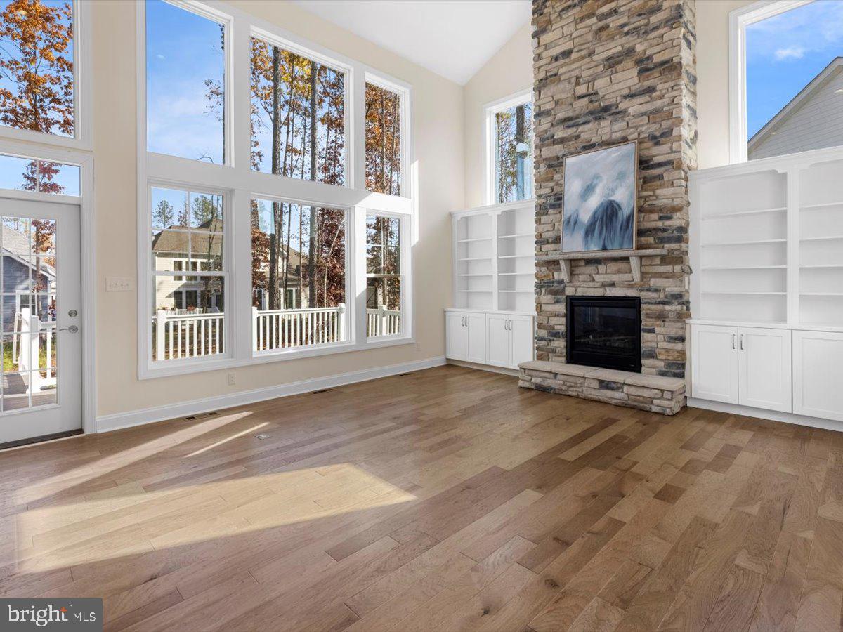 20368 HONEYSUCKLE DRIVE