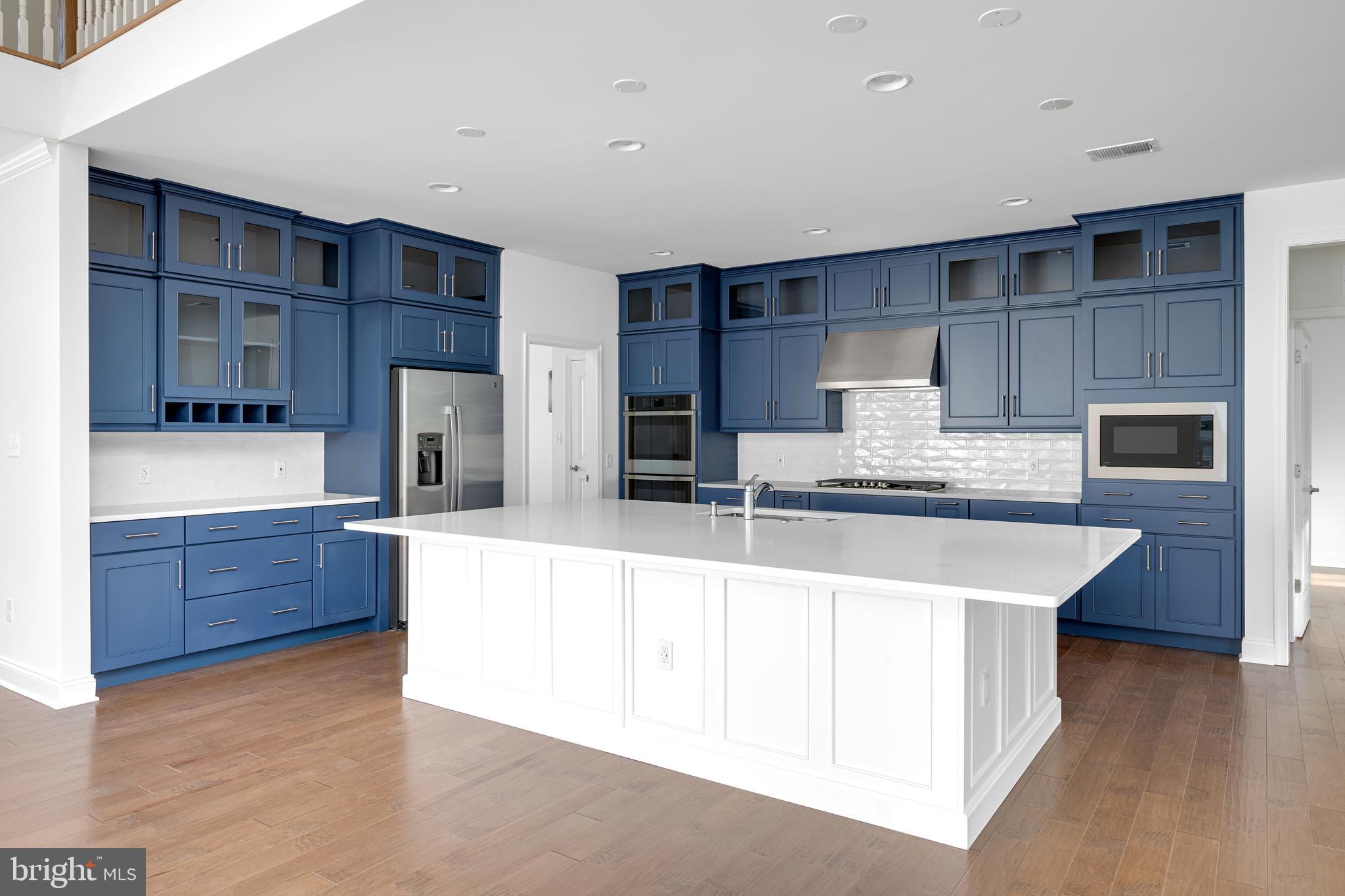 20368 HONEYSUCKLE DRIVE