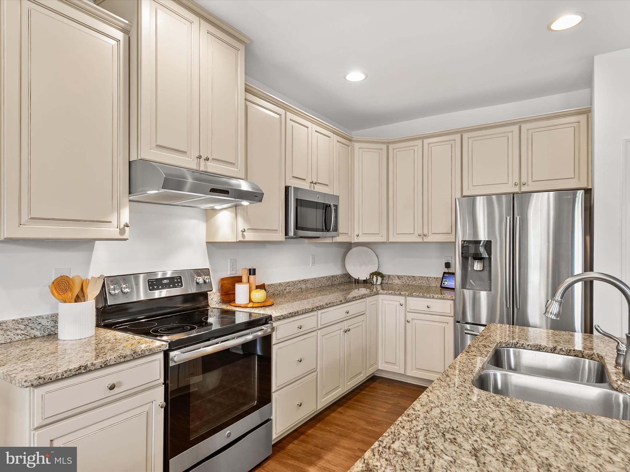 34005 SEA OTTER WAY
