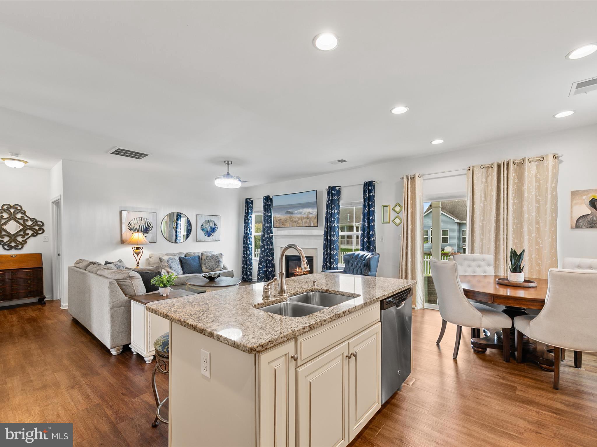 34005 SEA OTTER WAY