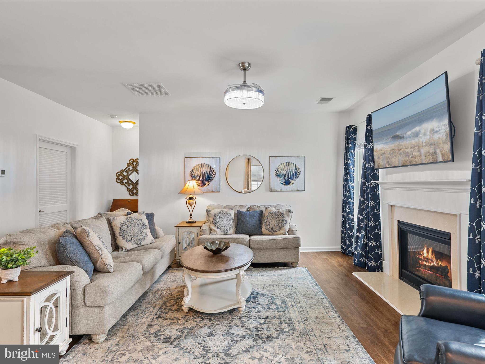 34005 SEA OTTER WAY