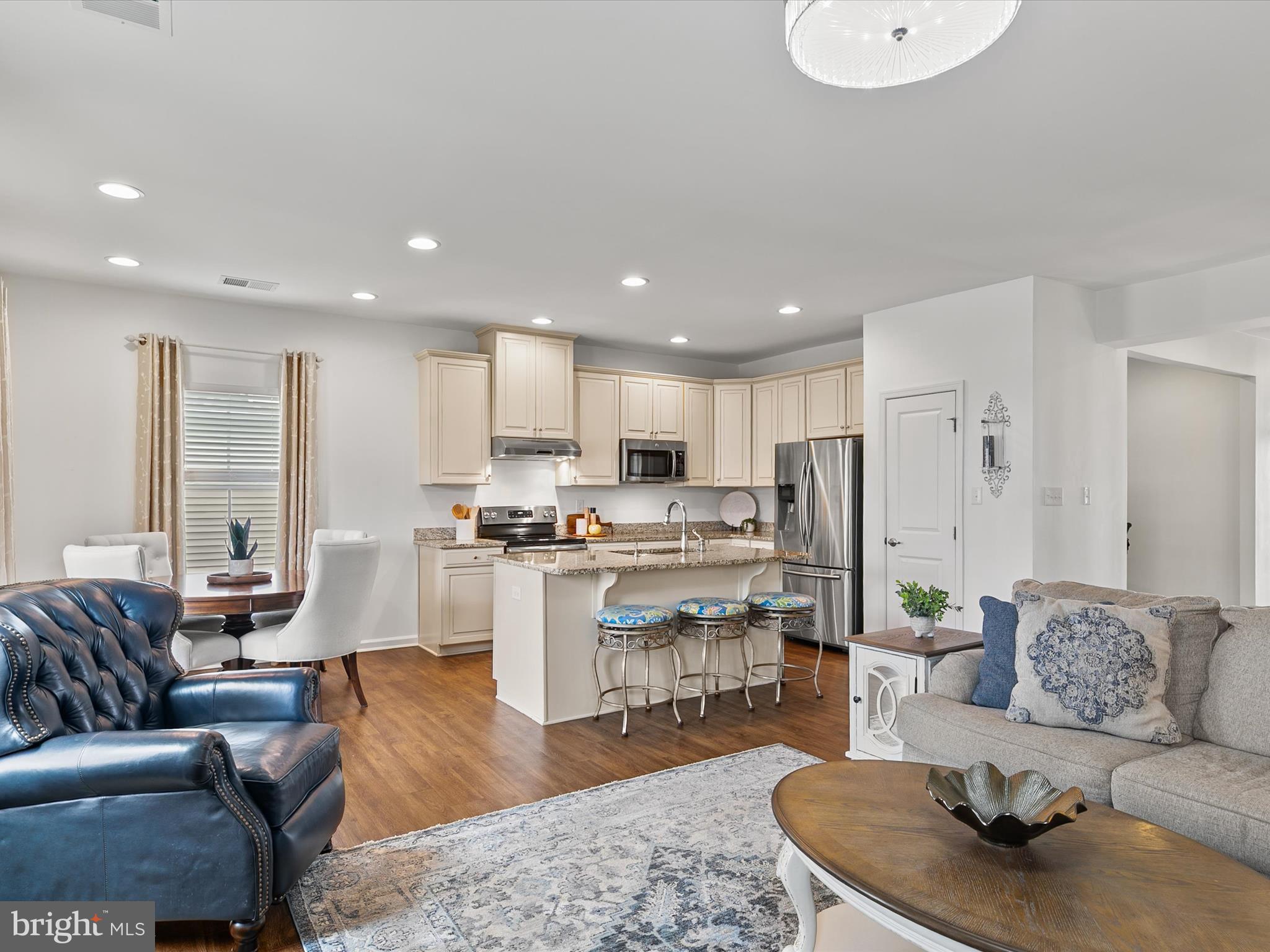 34005 SEA OTTER WAY