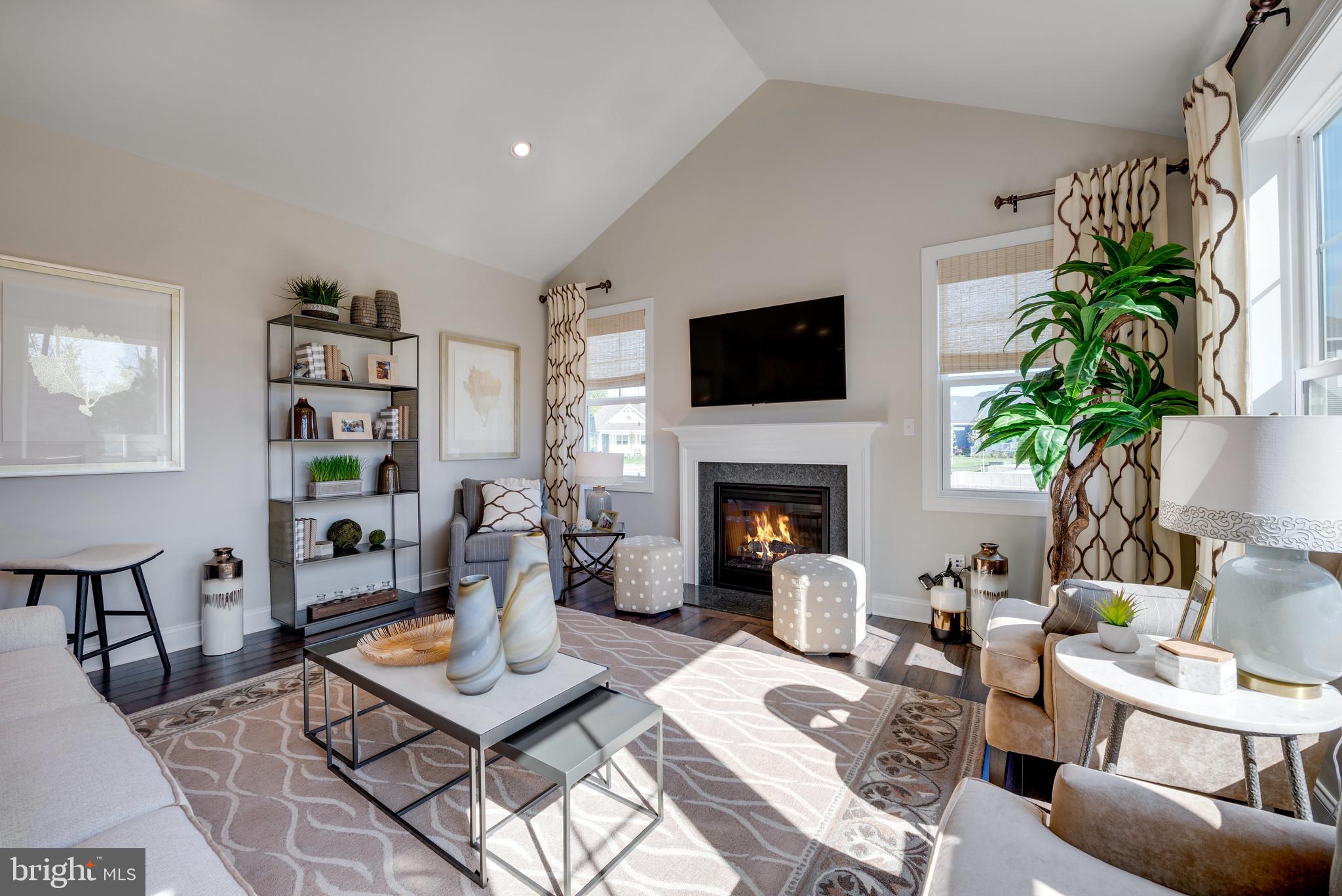 20049 BUTTERCUP LANE