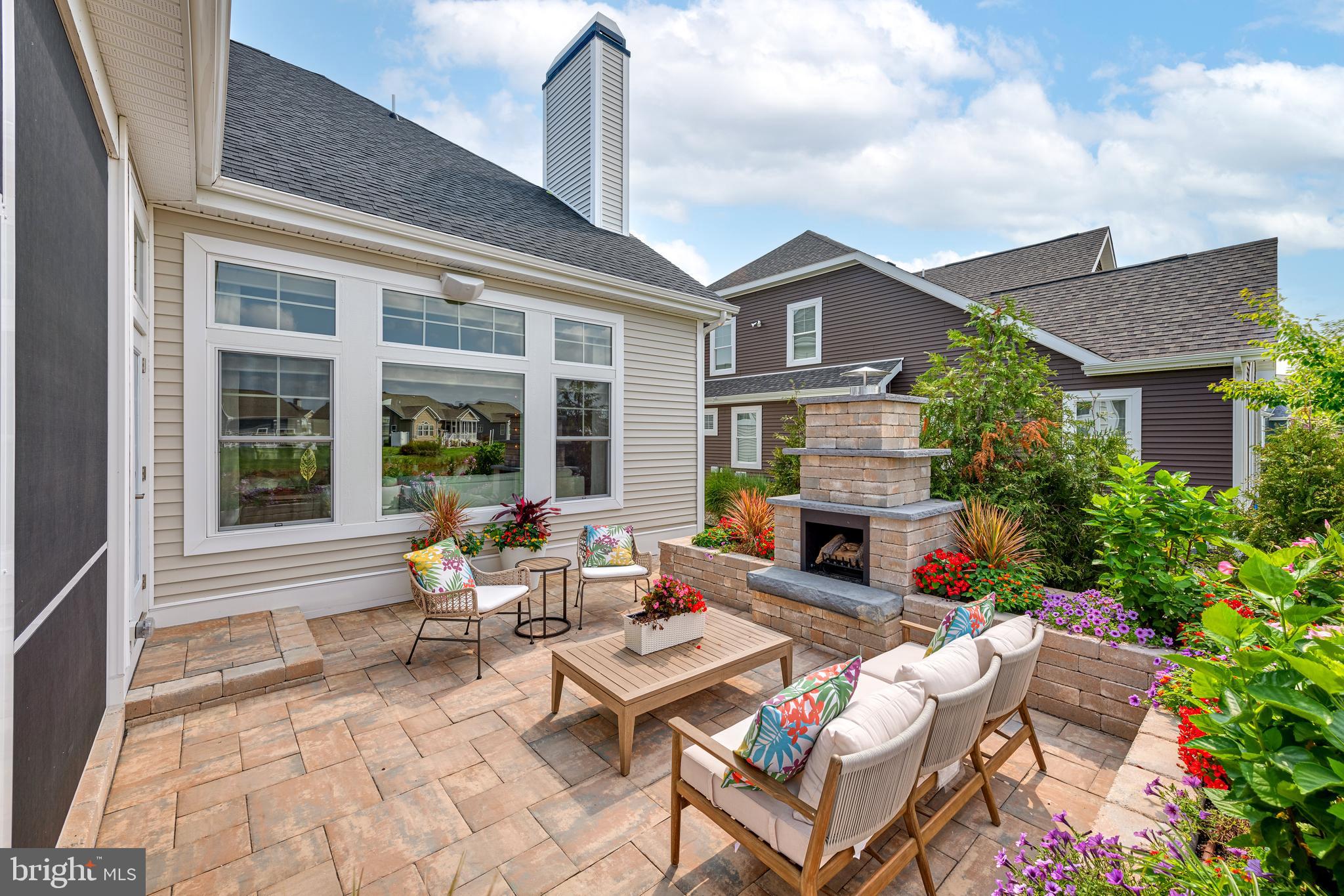 20348 HONEYSUCKLE DRIVE