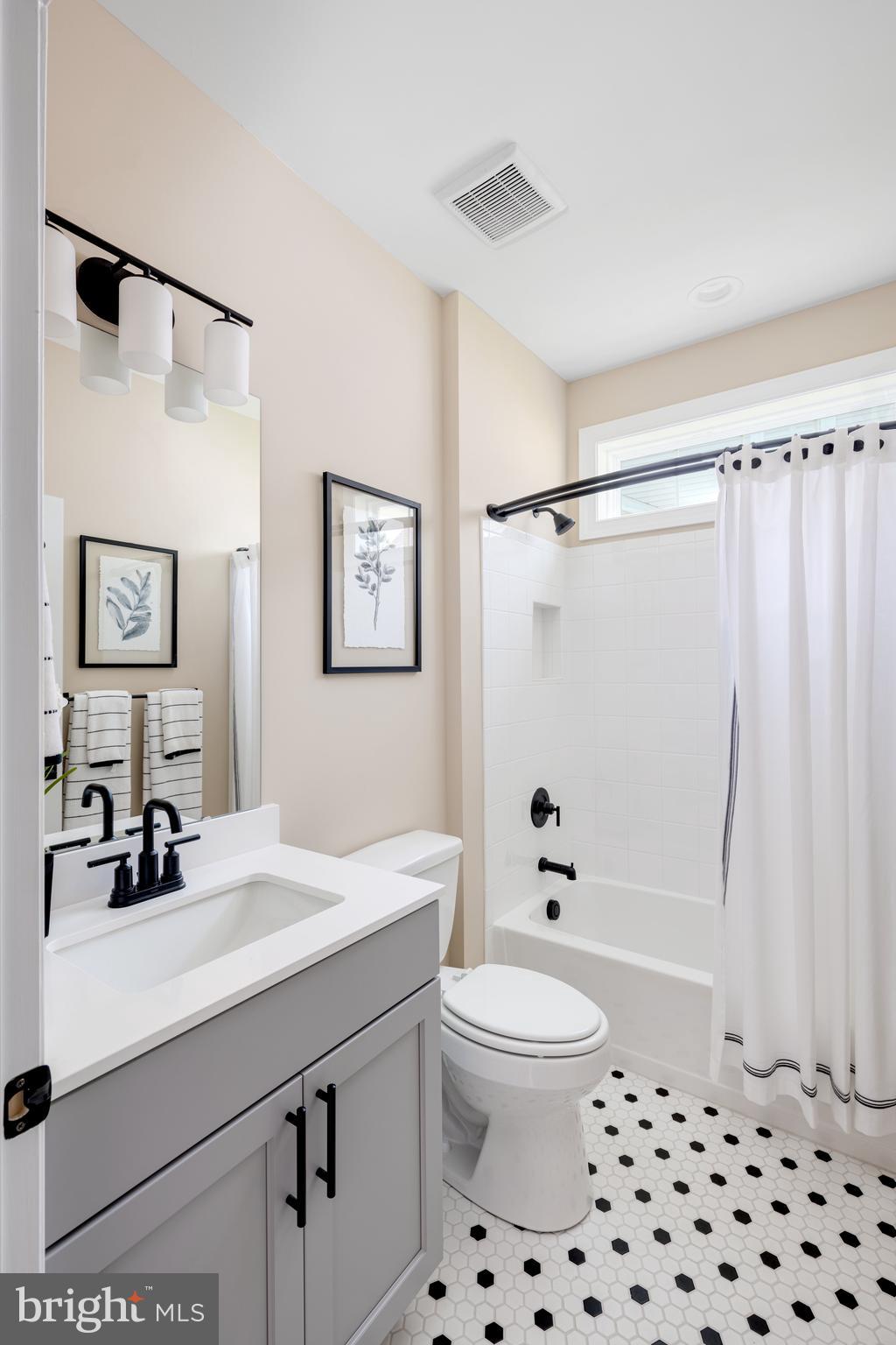 20346 HONEYSUCKLE DRIVE